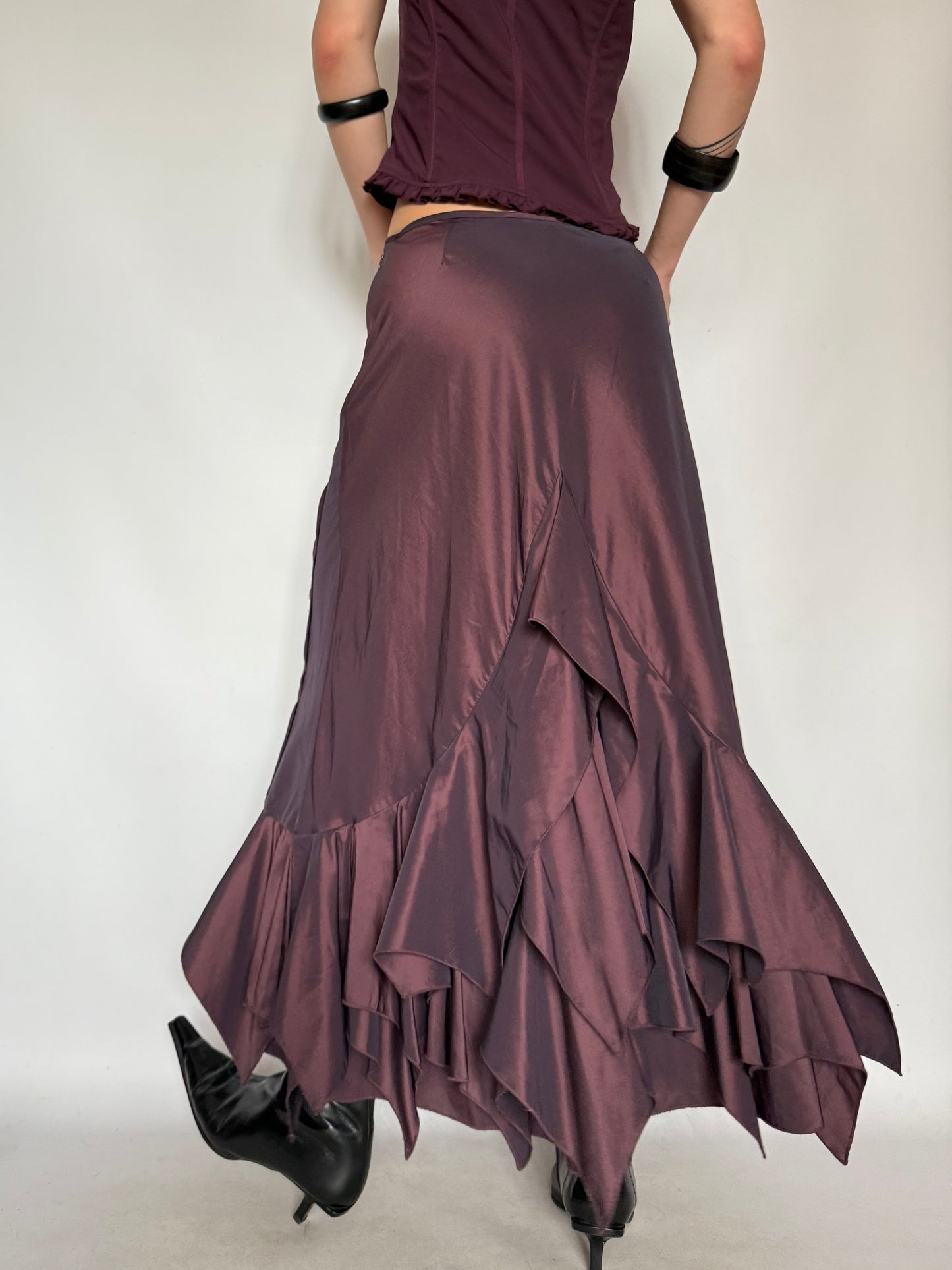 Vintage Plum Ruffle Hem Maxi Skirt – Twinkling Global
