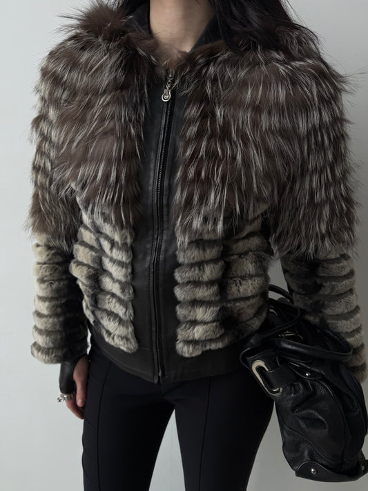 Vintage genuine leather jacket with natural fur and hood TWINKLING GLOBAL