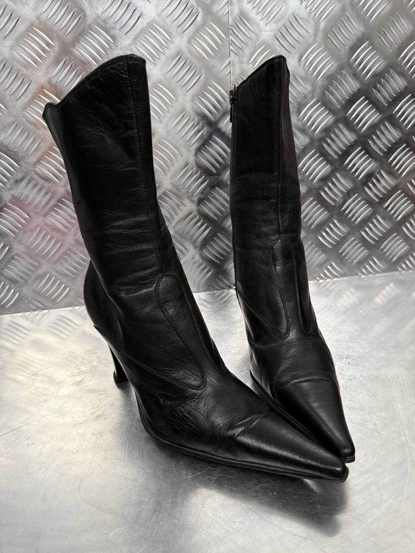 Vintage Black Leather Boots – TWINKLING GLOBAL