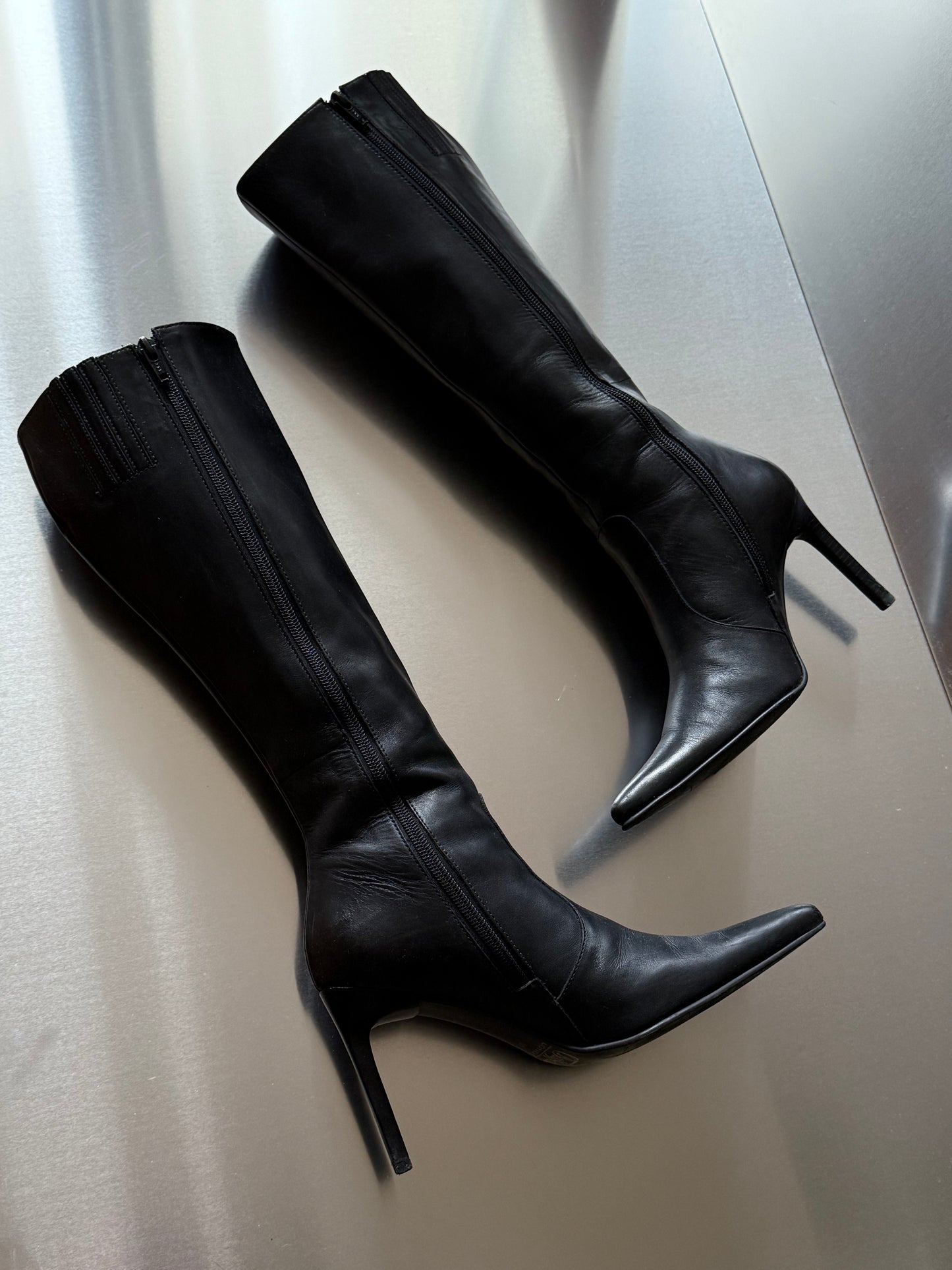 Vintage leather boots Buffalo - TWINKLING GLOBAL