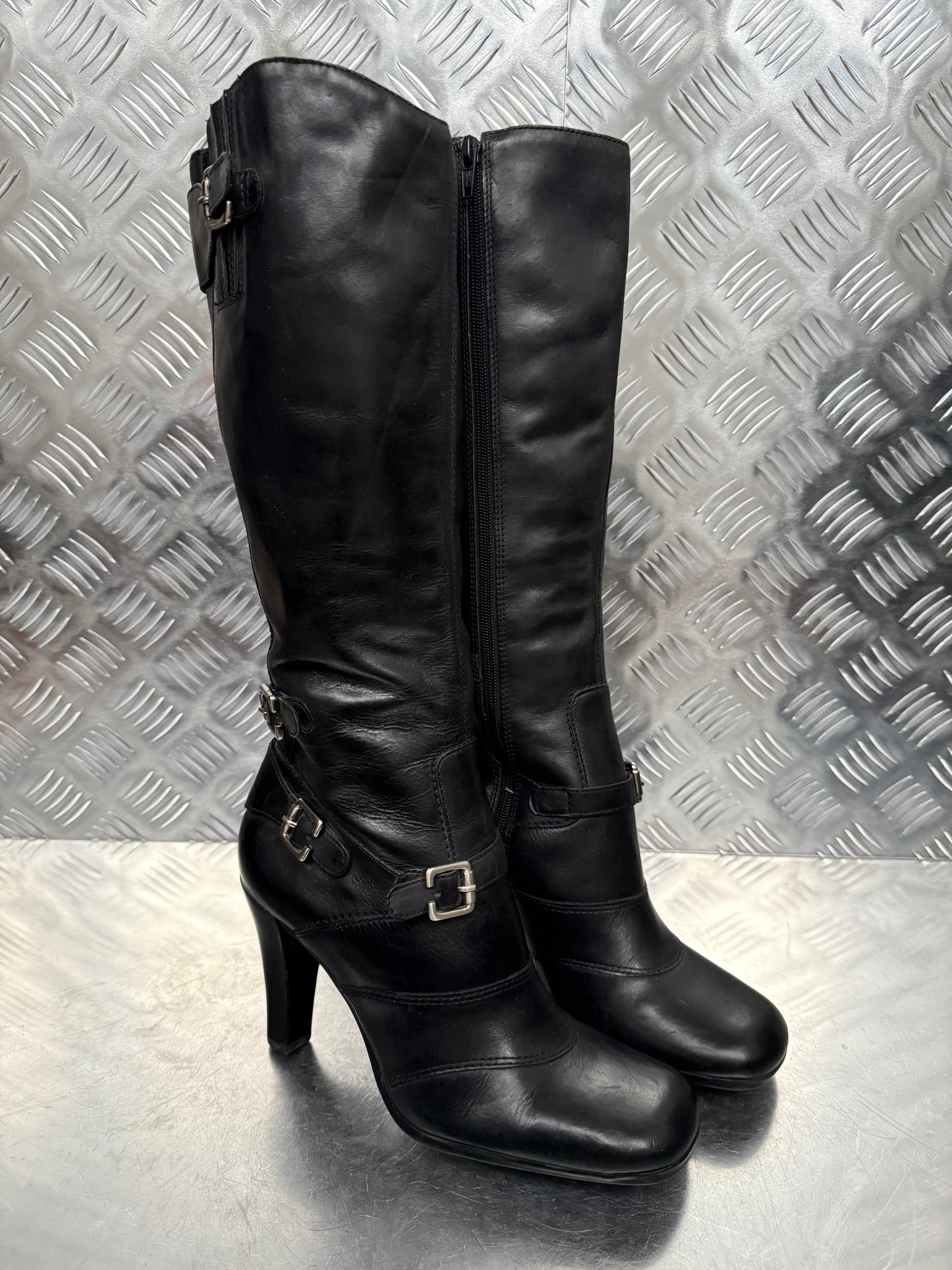 Vintage Black Bronx Leather Boots – TWINKLING GLOBAL