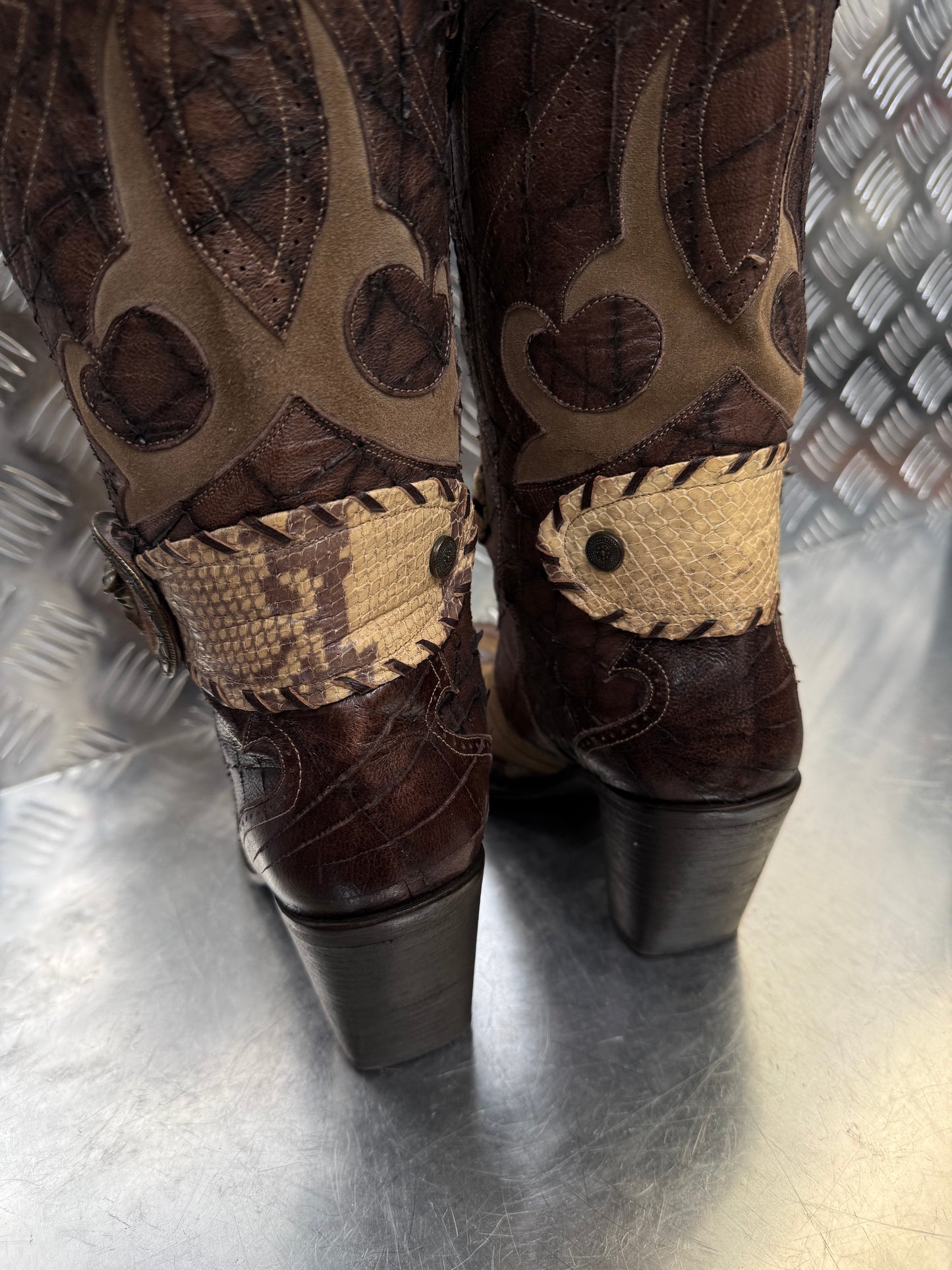 Vintage Italian leather cowboy boots TWINKLING GLOBAL