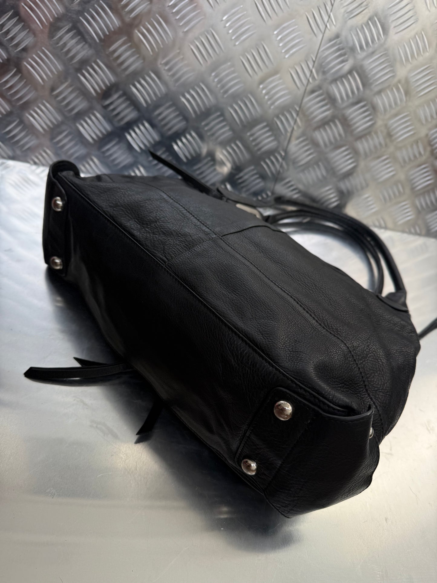 Vintage Black Leather Bag Twinkling Global