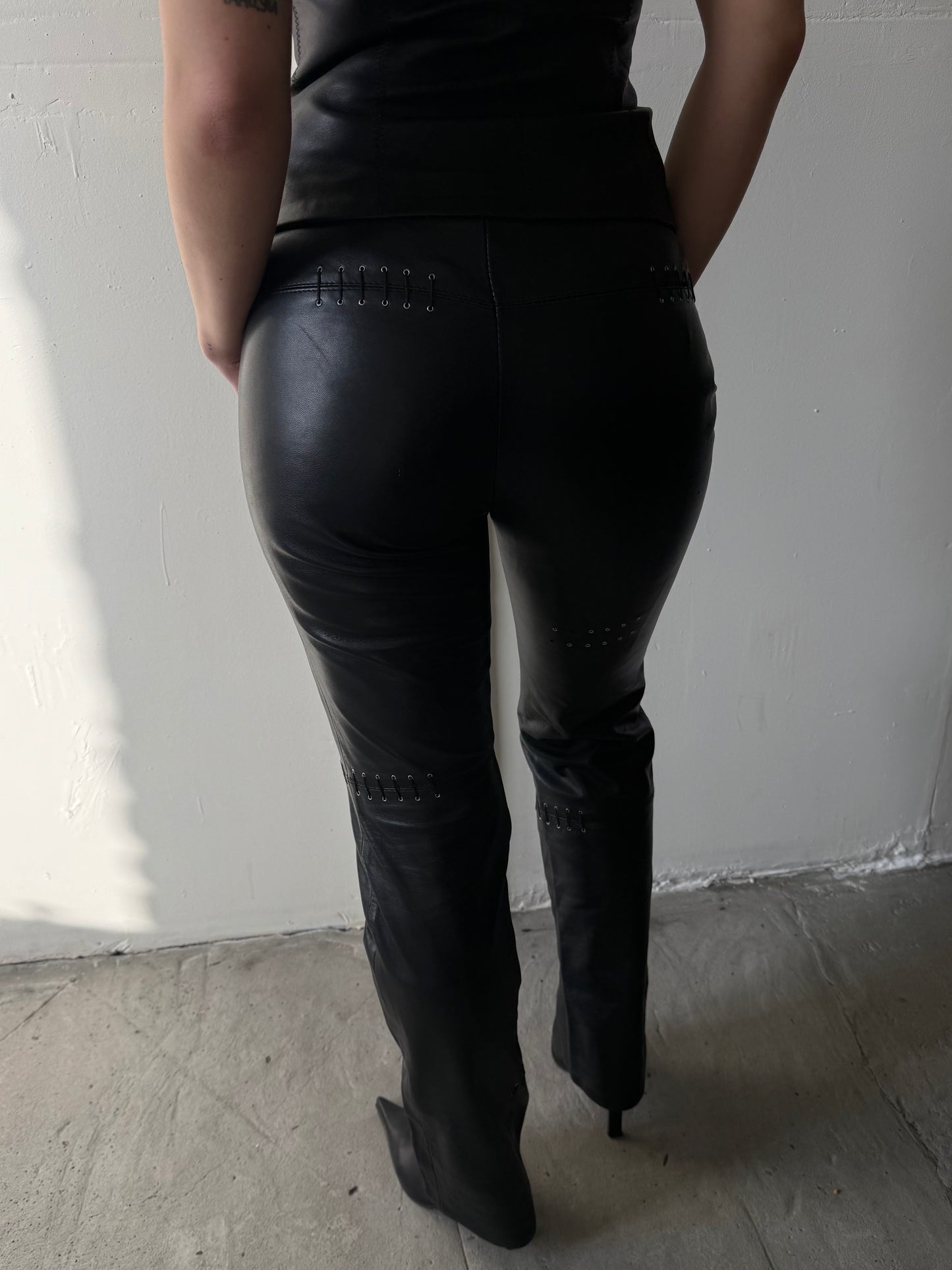 Vintage leather pants TWINKLING GLOBAL