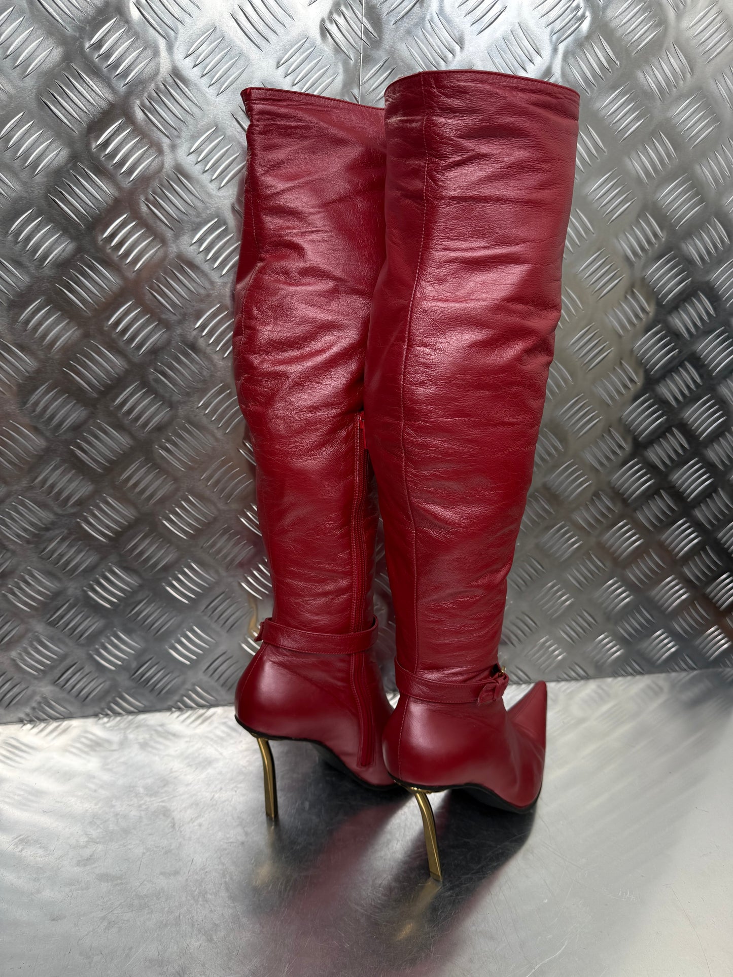 Vintage red leather over-the-knee boots with removable straps Twinkling Global