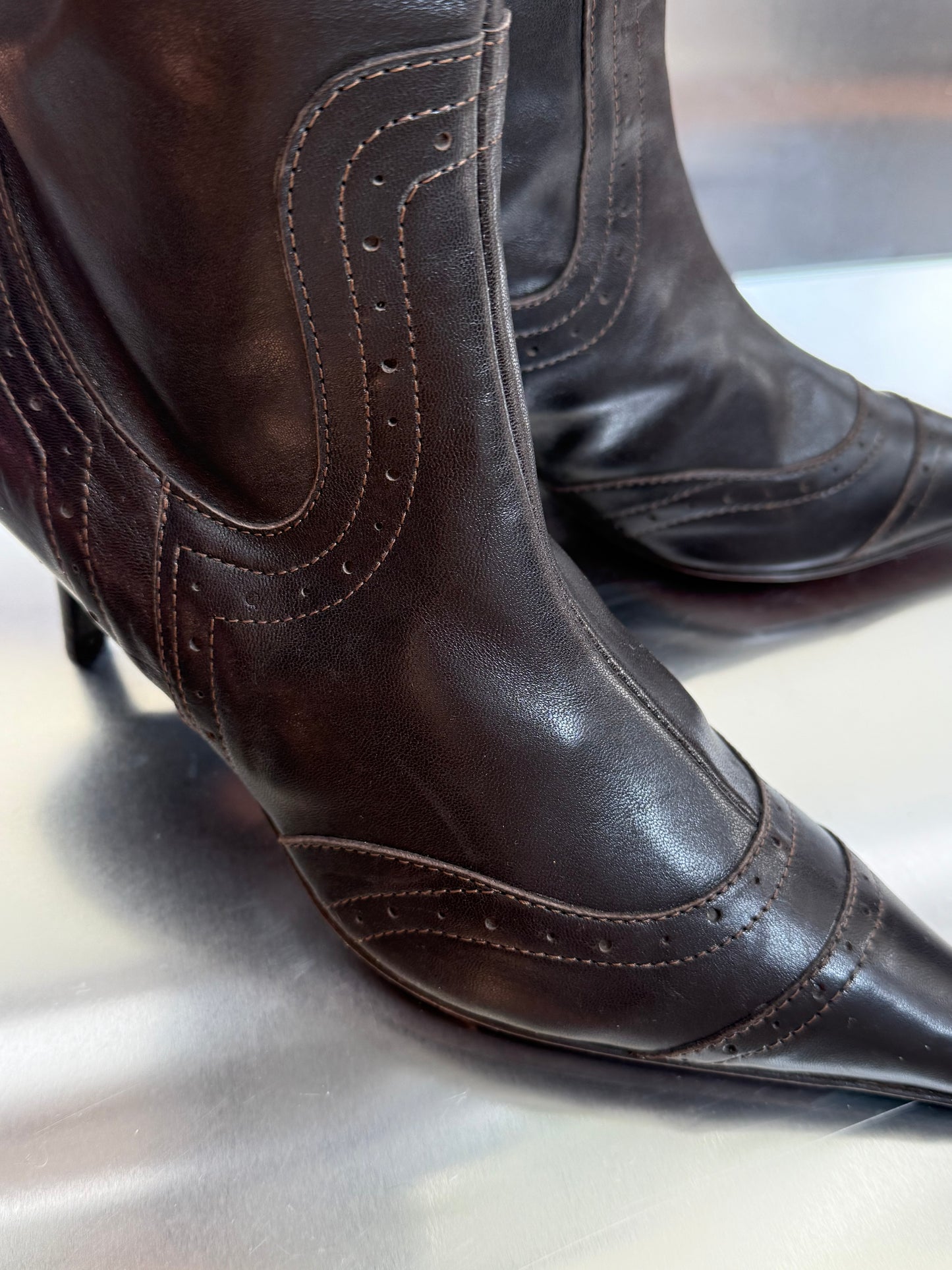 Vintage leather boots - TWINKLING GLOBAL