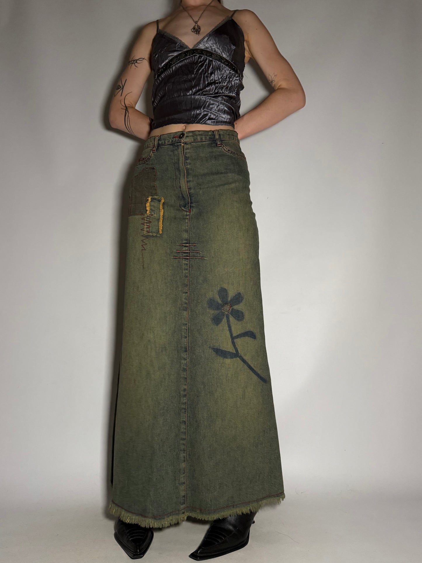 Vintage Maxi Denim Skirt with Flower Print and Contrast Stitching TWINKLING