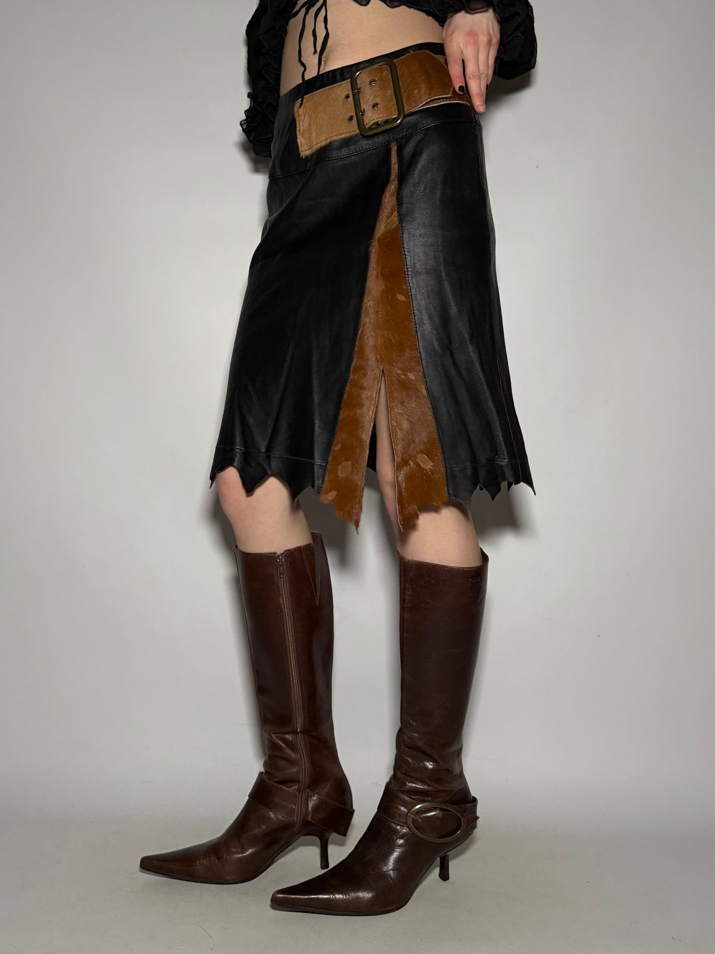Vintage Leather Skirt with Fur Trim - TWINKLING GLOBAL