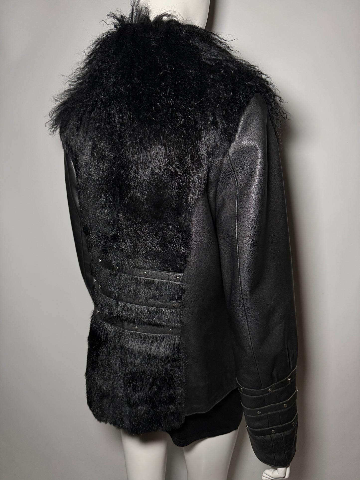 Vintage leather jacket with lama fur collar Twinkling Global