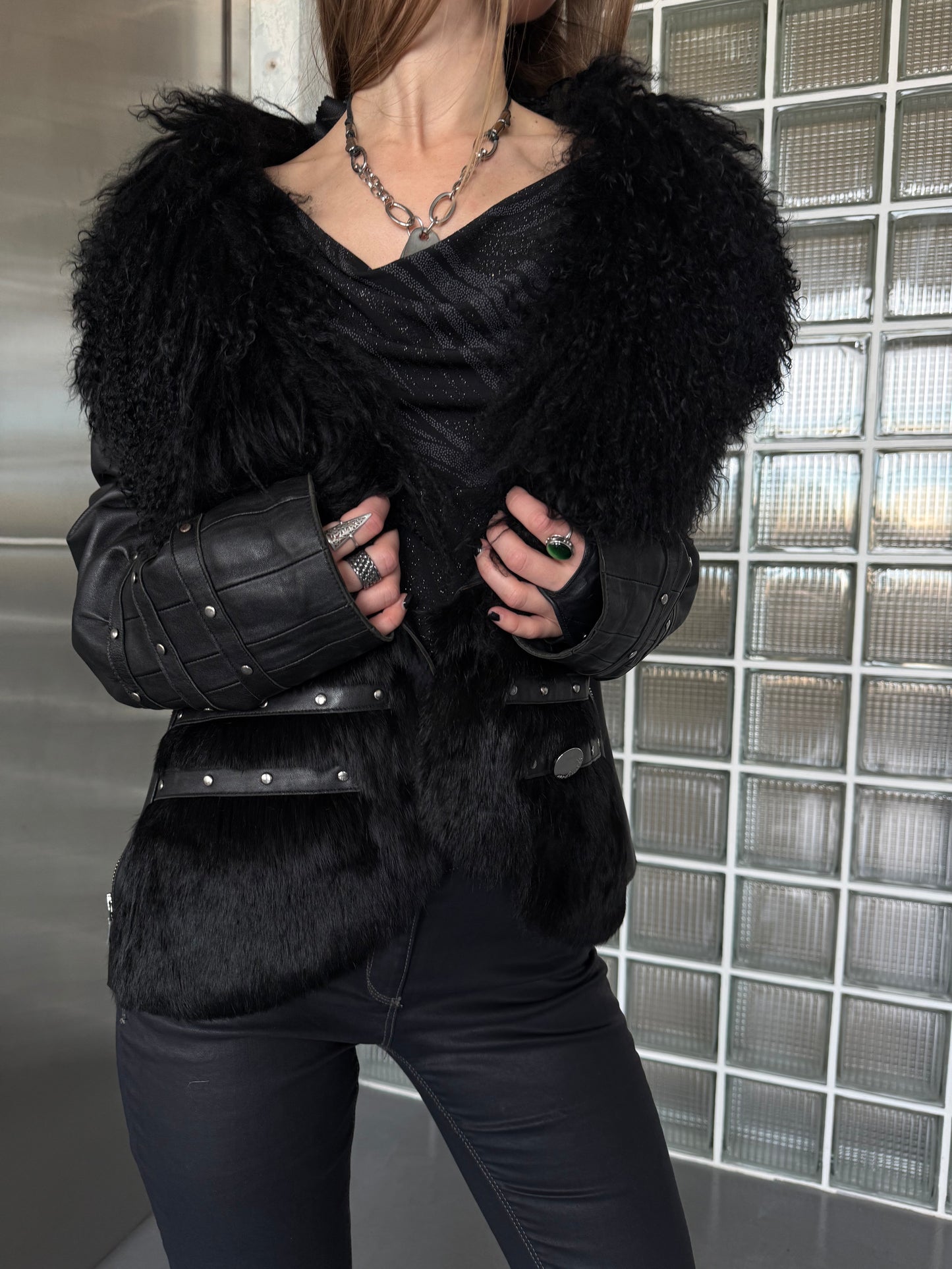 Vintage leather jacket with lama fur collar Twinkling Global