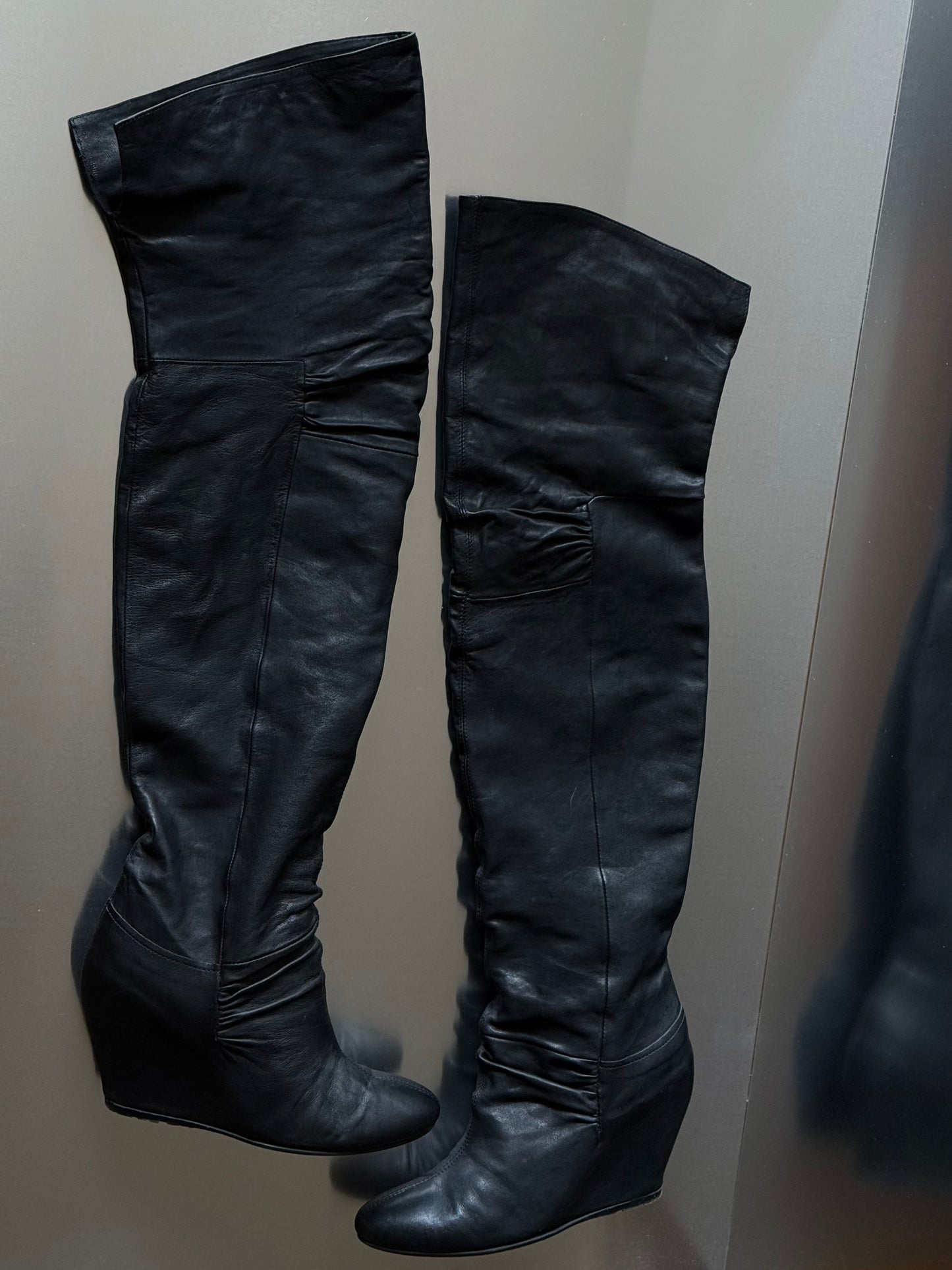 Vintage leather platform thigh-high boots - TWINKLING GLOBAL