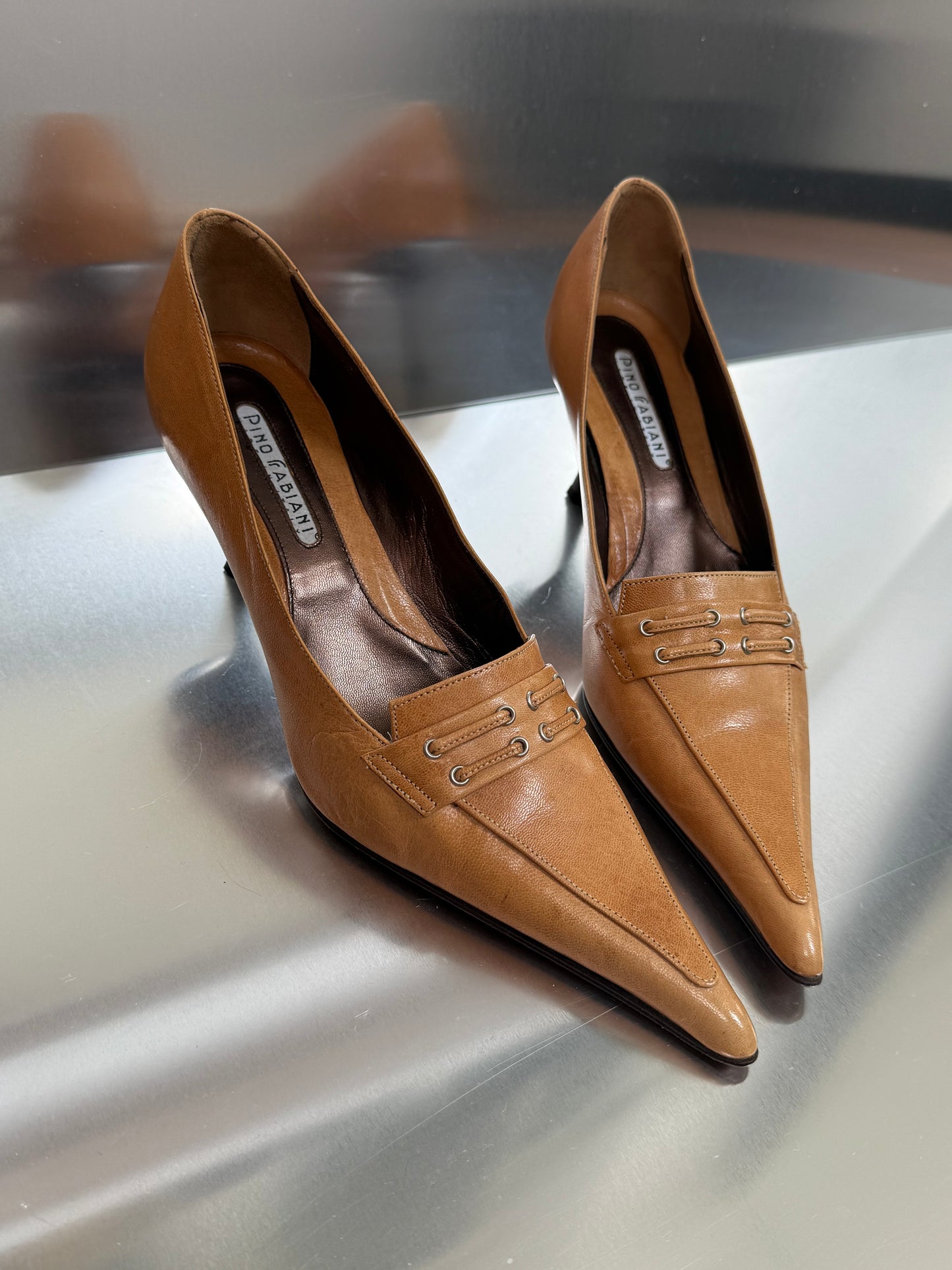 Vintage kitten heel - TWINKLING GLOBAL