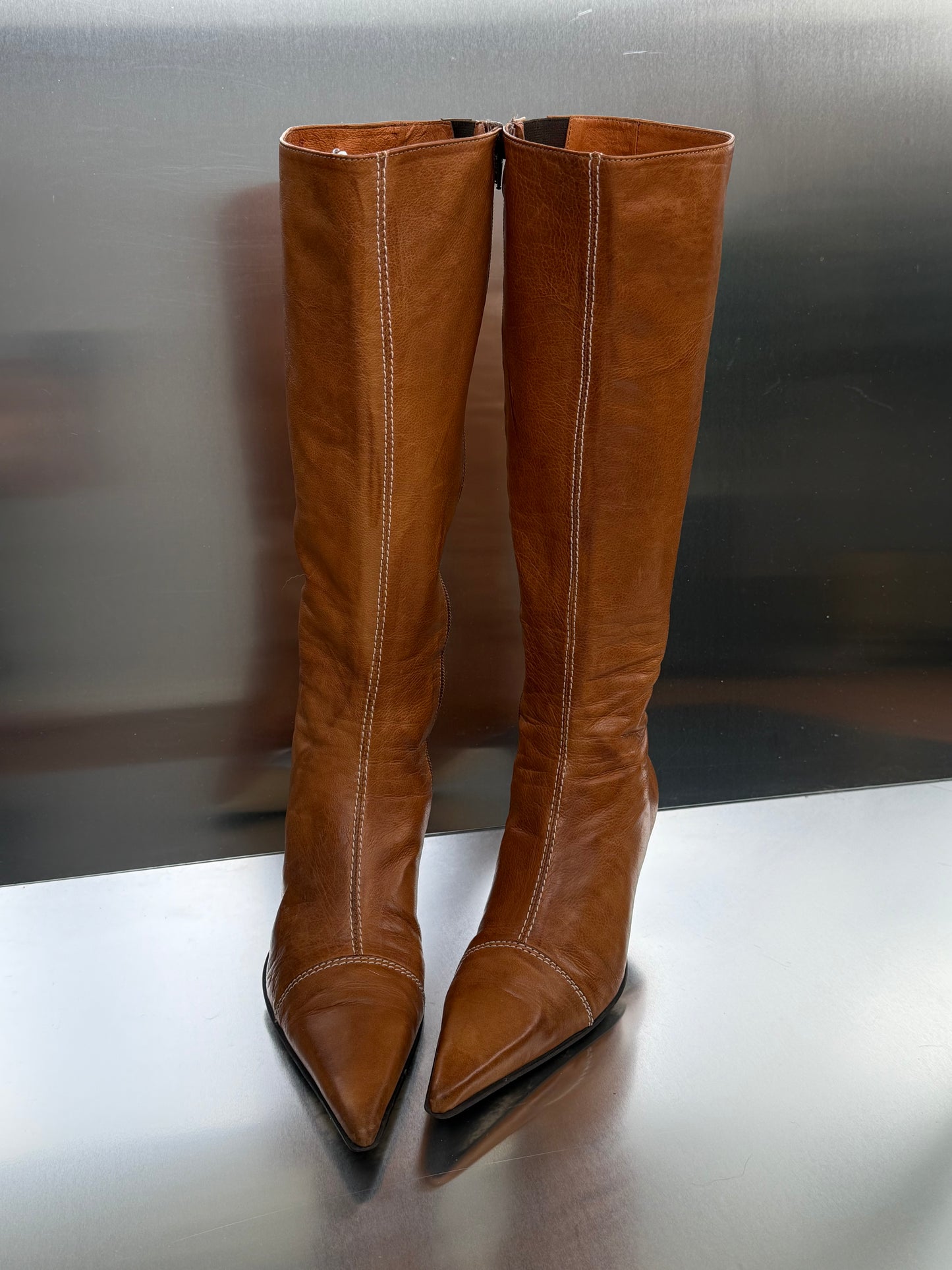 Vintage leather boots - TWINKLING GLOBAL