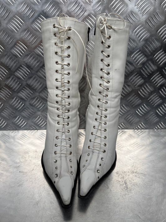 Vintage White Leather Lace-Up Heeled Boots TWINKLING GLOBAL