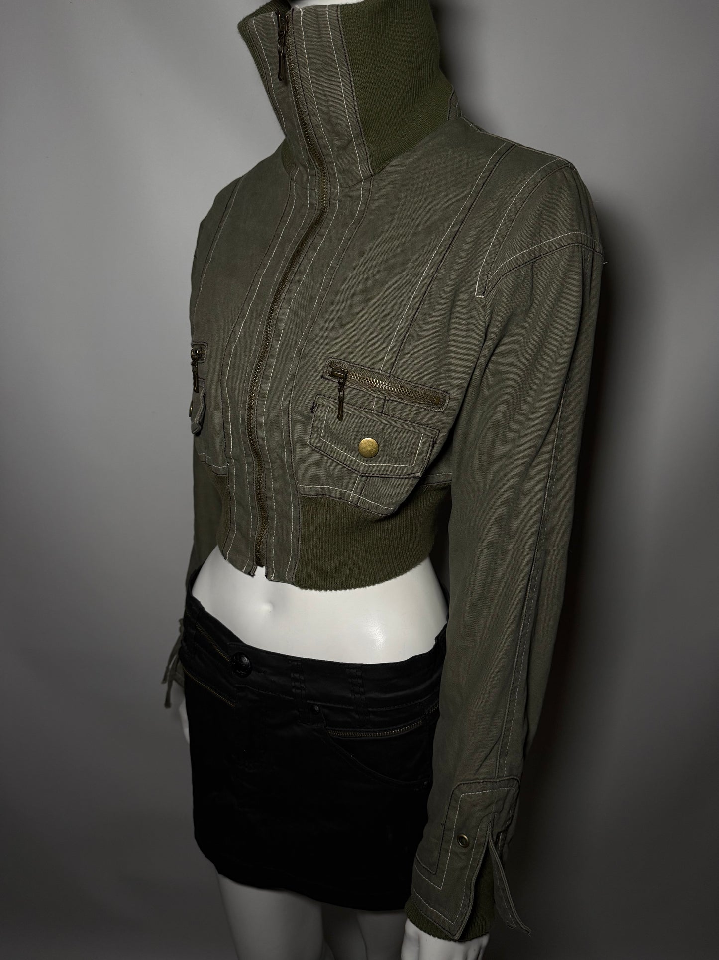 Vintage Cropped Denim Jacket - TWINKLING GLOBAL