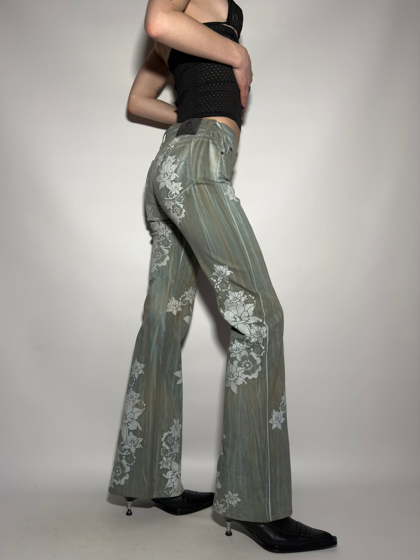 Vintage Versace jeans  - TWINKLING GLOBAL