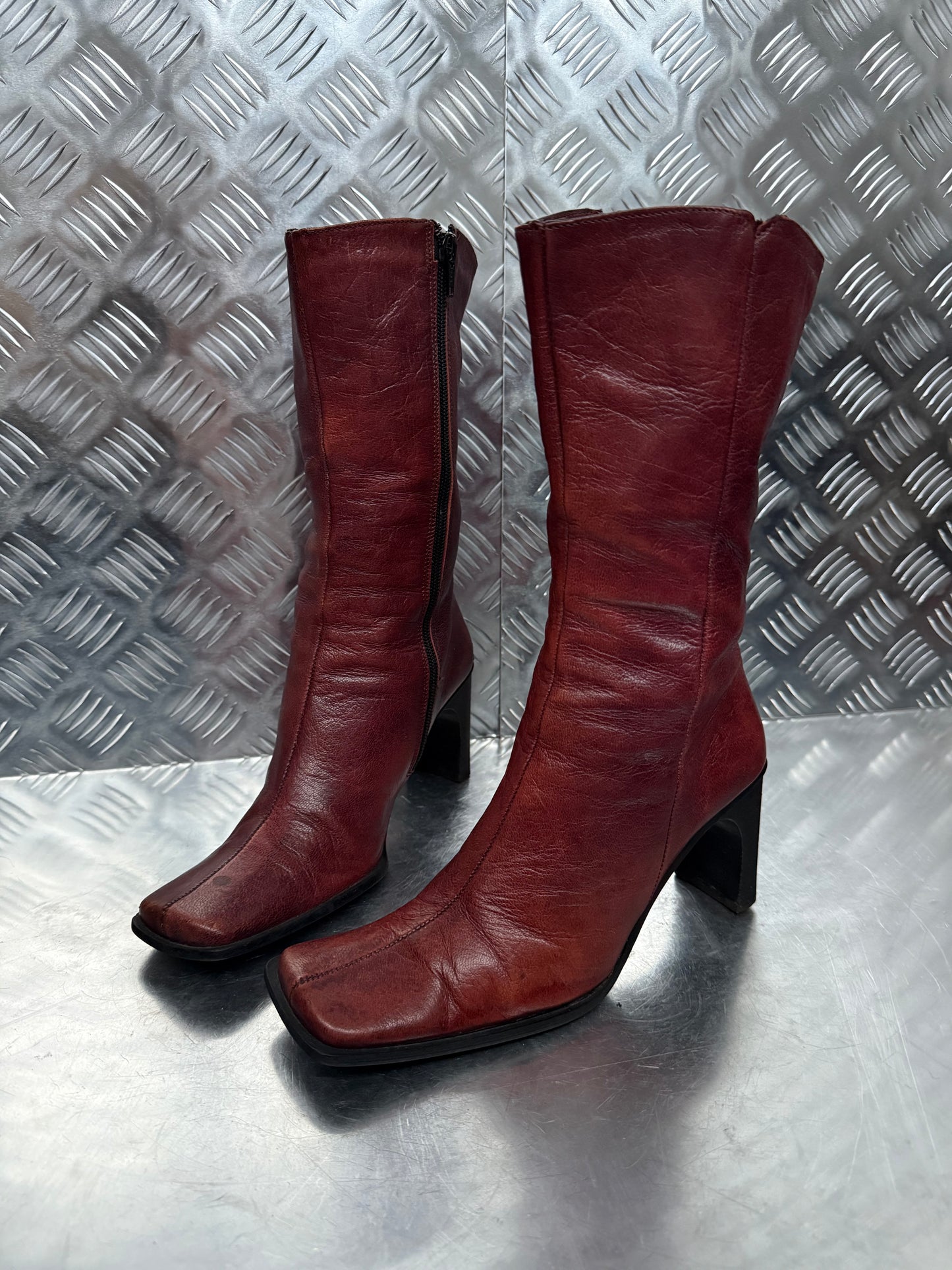 Vintage Burgundy Leather Boots – TWINKLING GLOBAL