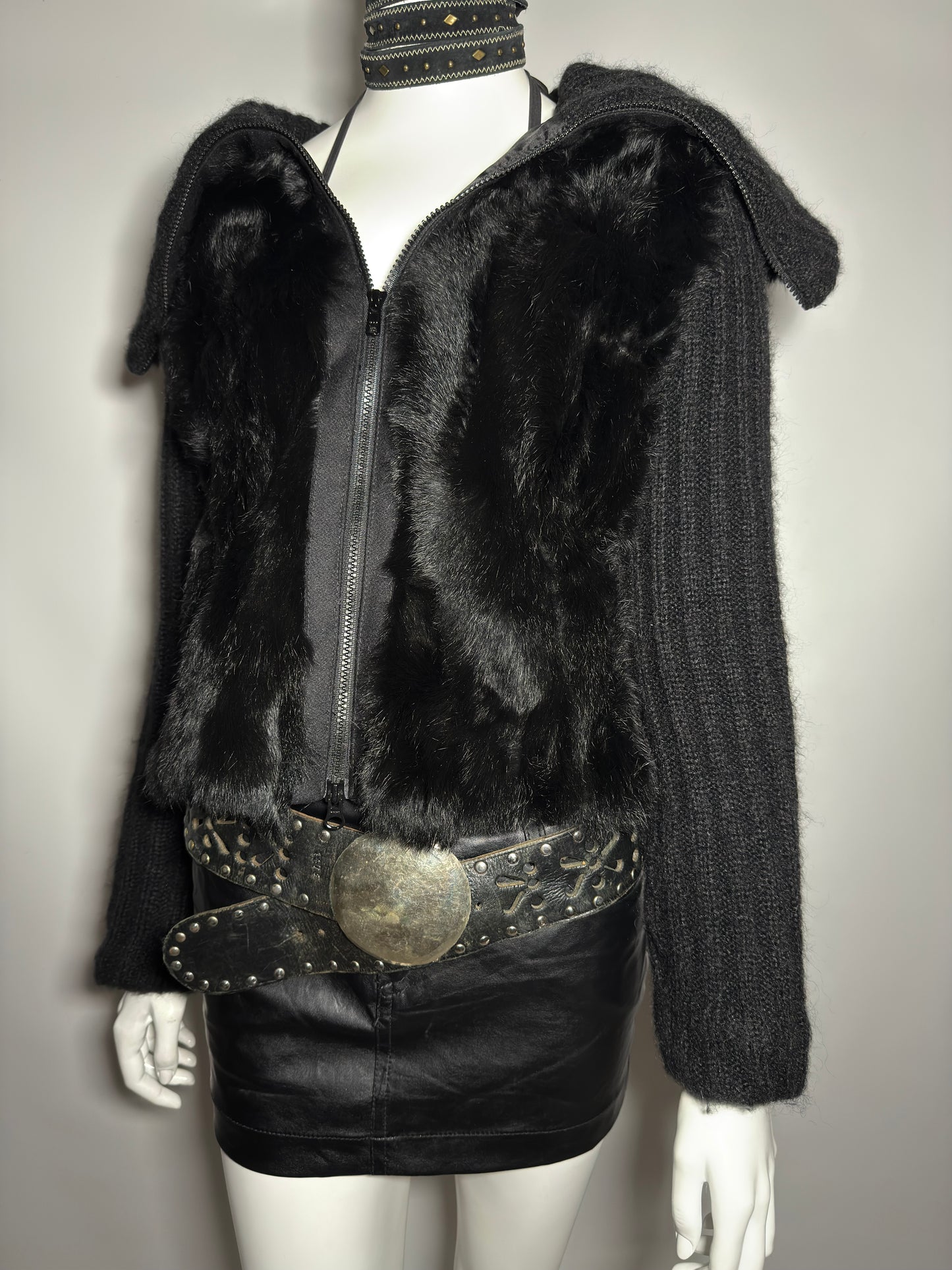 Vintage jacket with natural fur details  - TWINKLING GLOBAL