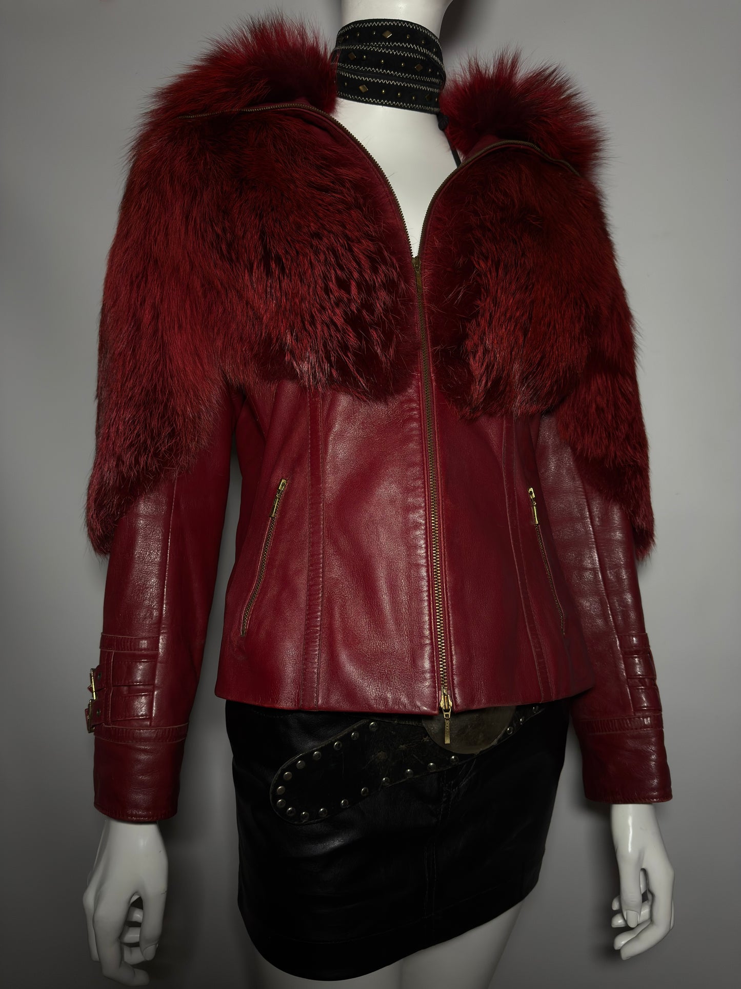 Vintage fur jacket  - TWINKLING GLOBAL