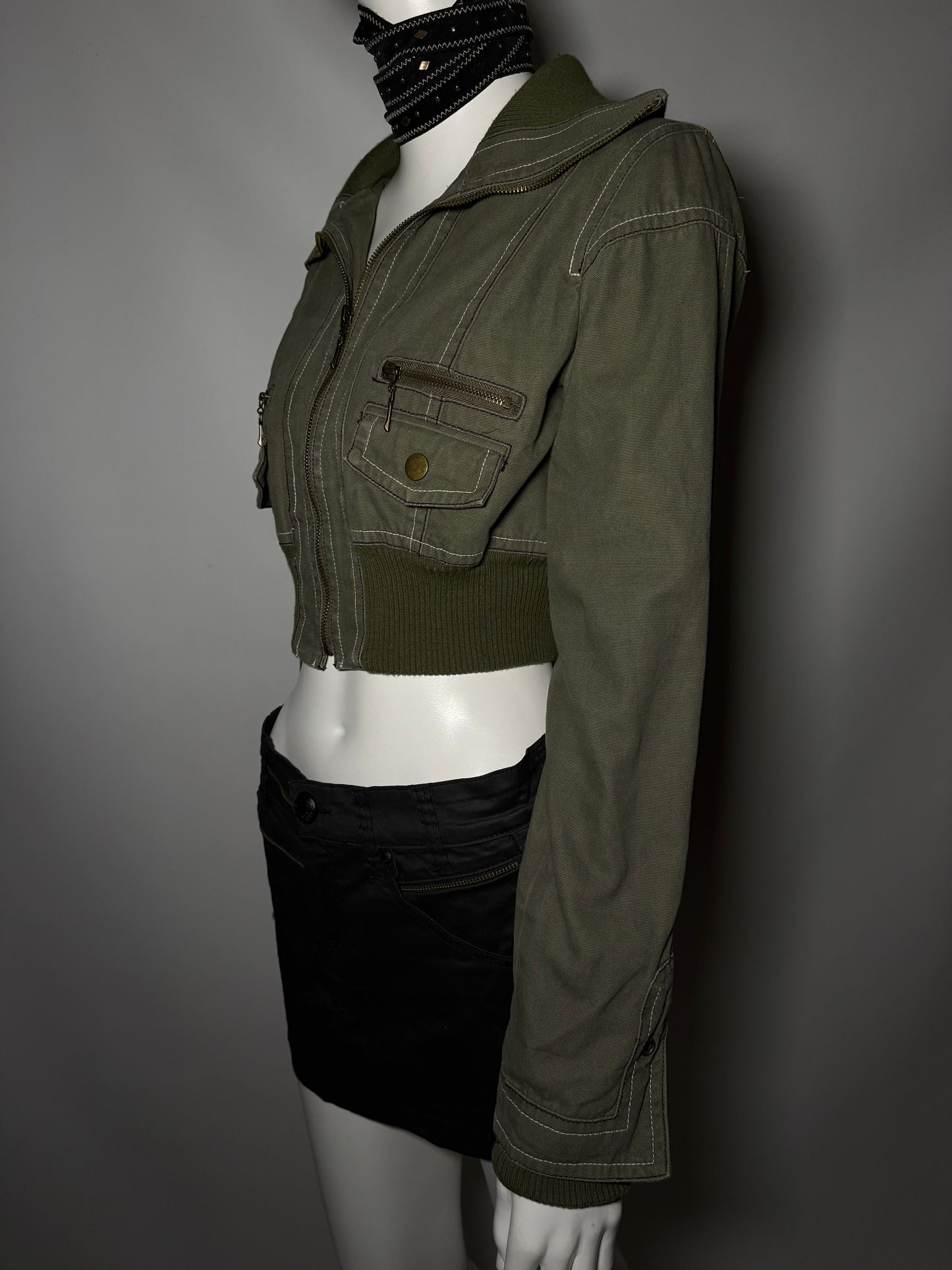 Vintage Cropped Denim Jacket - TWINKLING GLOBAL