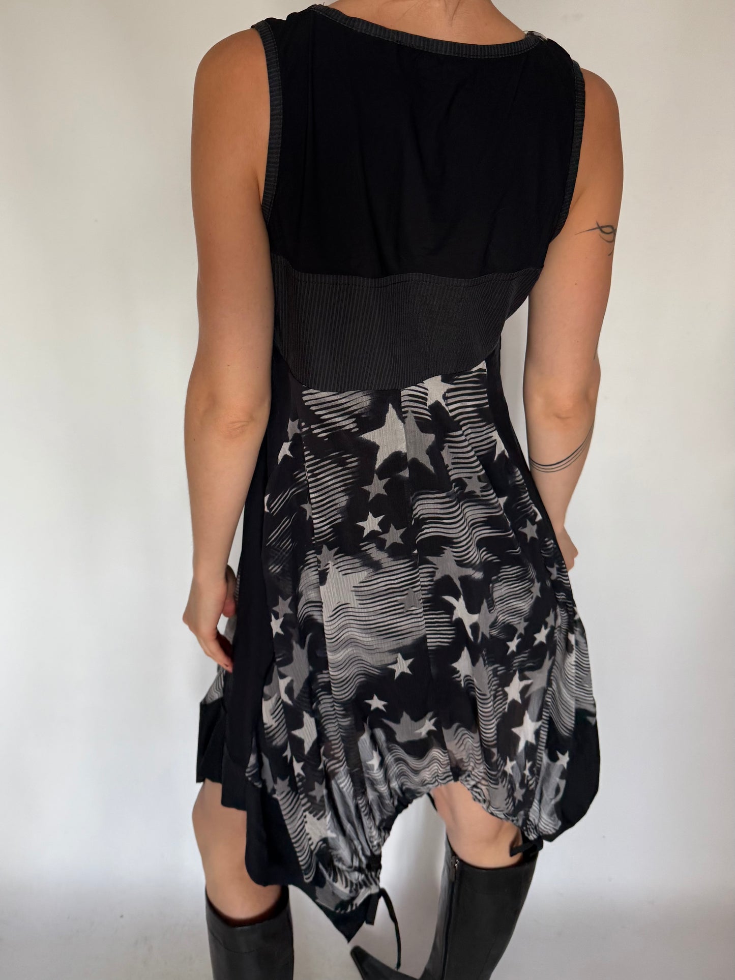 Asymmetrical Star Print Dress – Paris  Twinkling