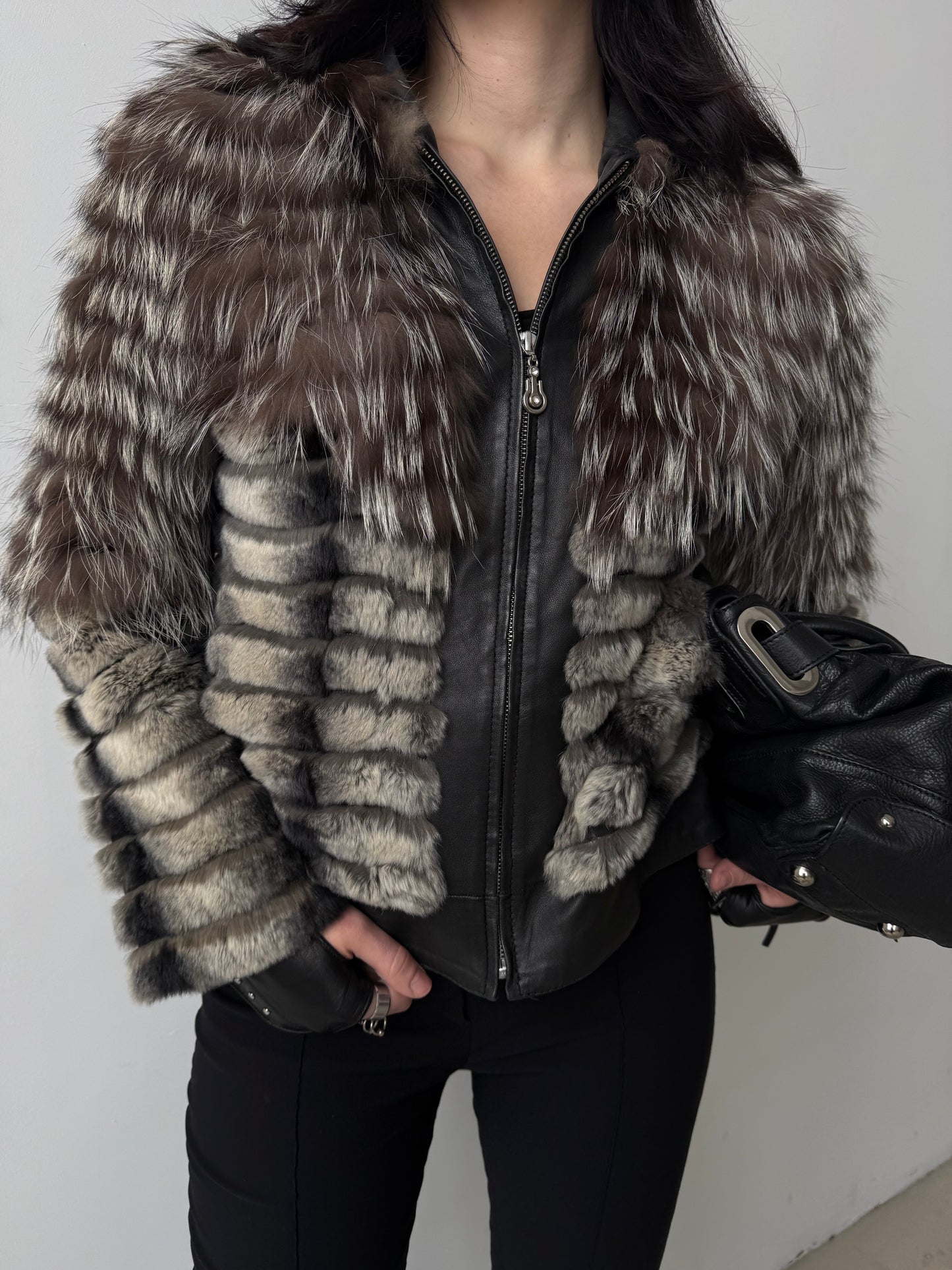 Vintage genuine leather jacket with natural fur and hood TWINKLING GLOBAL