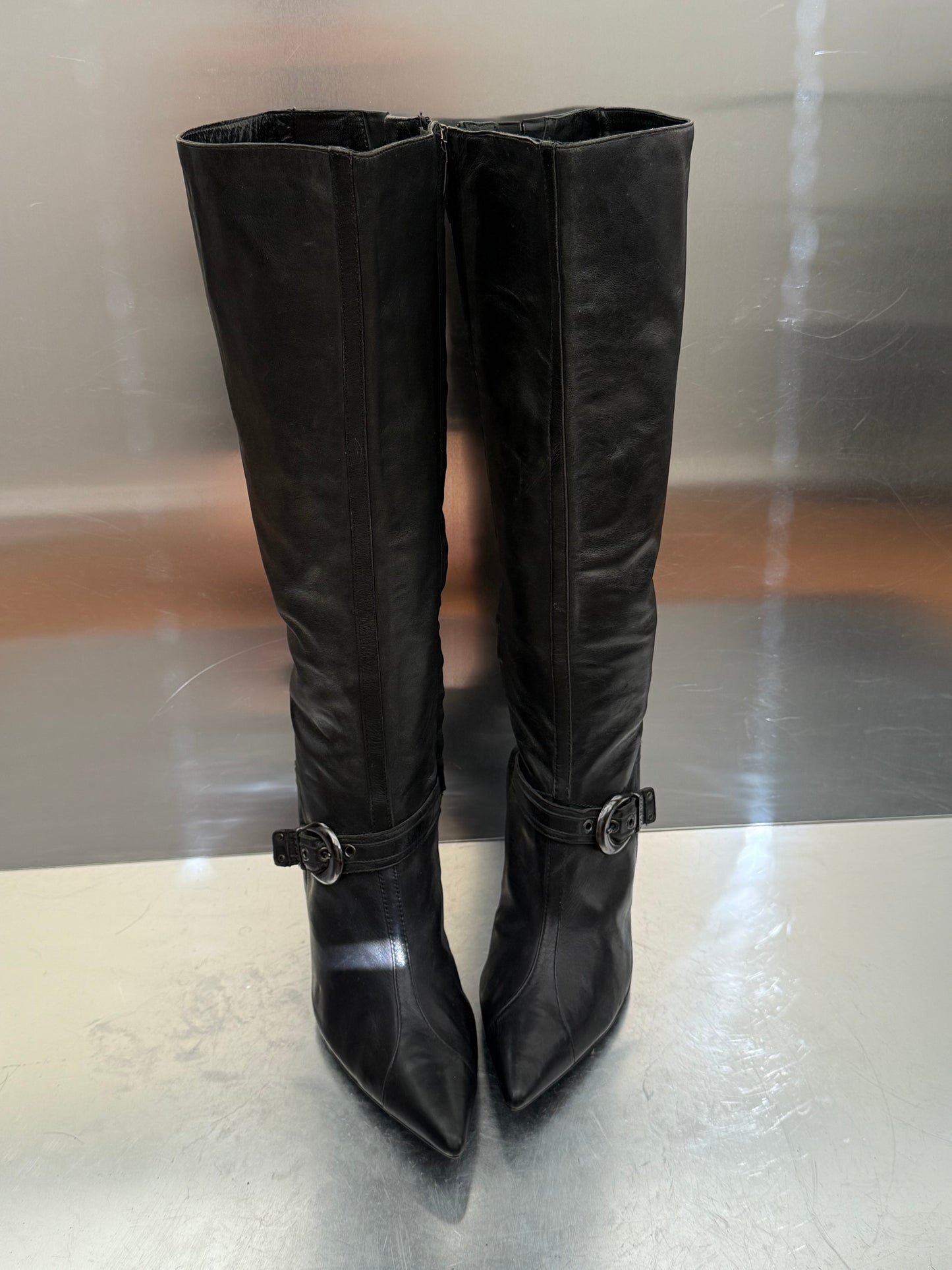 Vintage Black Leather High Boots with Buckle Detail OXMOX Twinkling Global