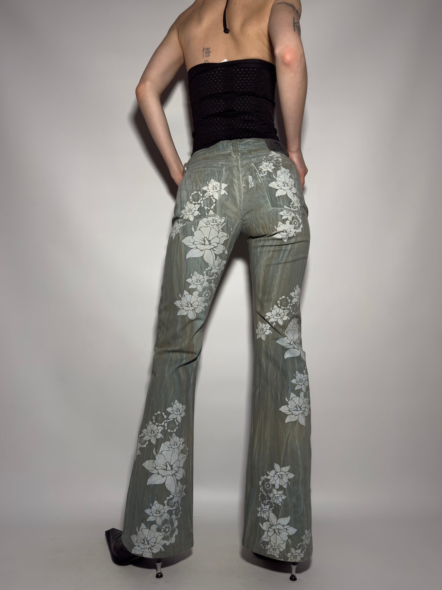 Vintage Versace jeans  - TWINKLING GLOBAL