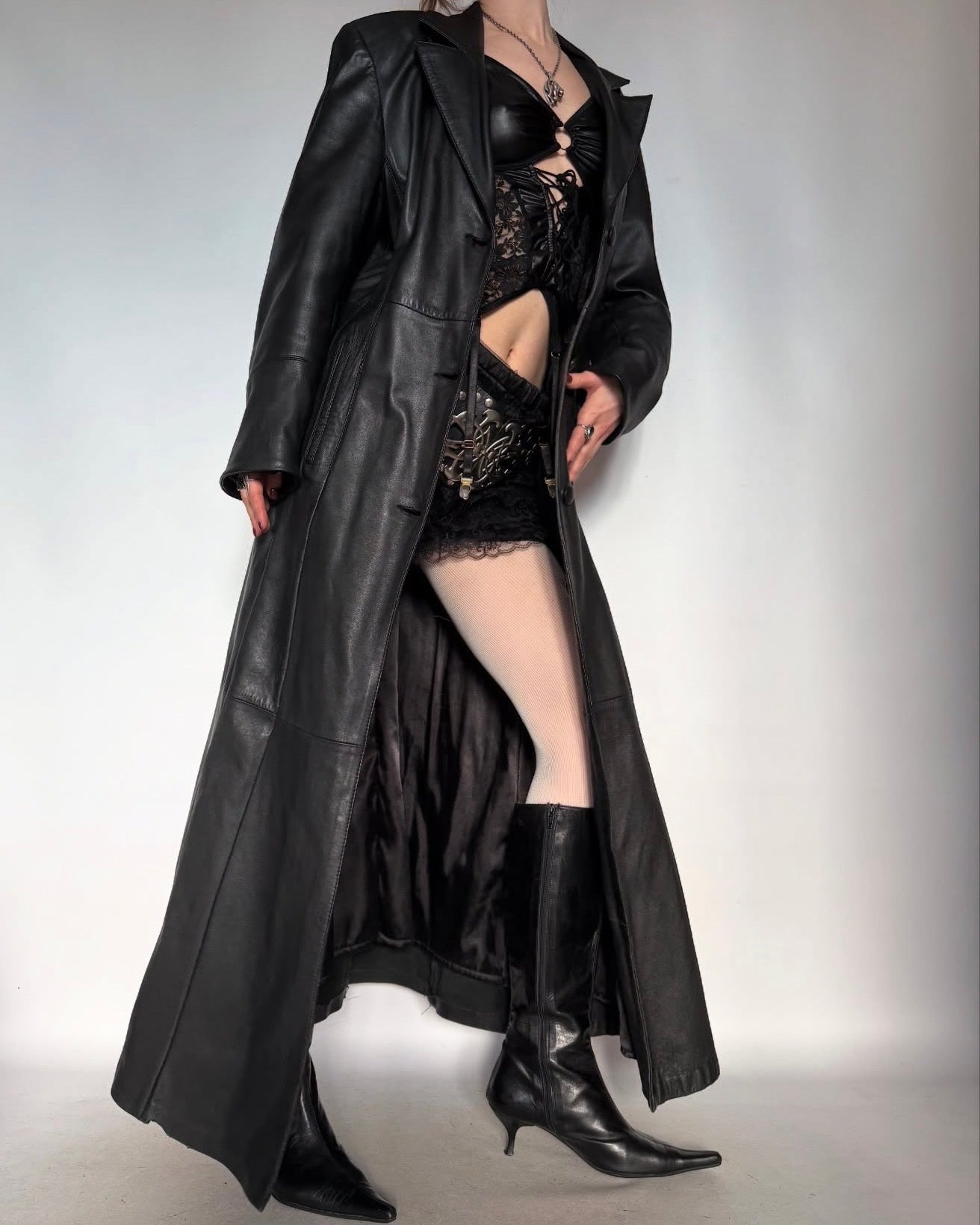 Vintage leather long coat with removable fur collar Twinkling Global