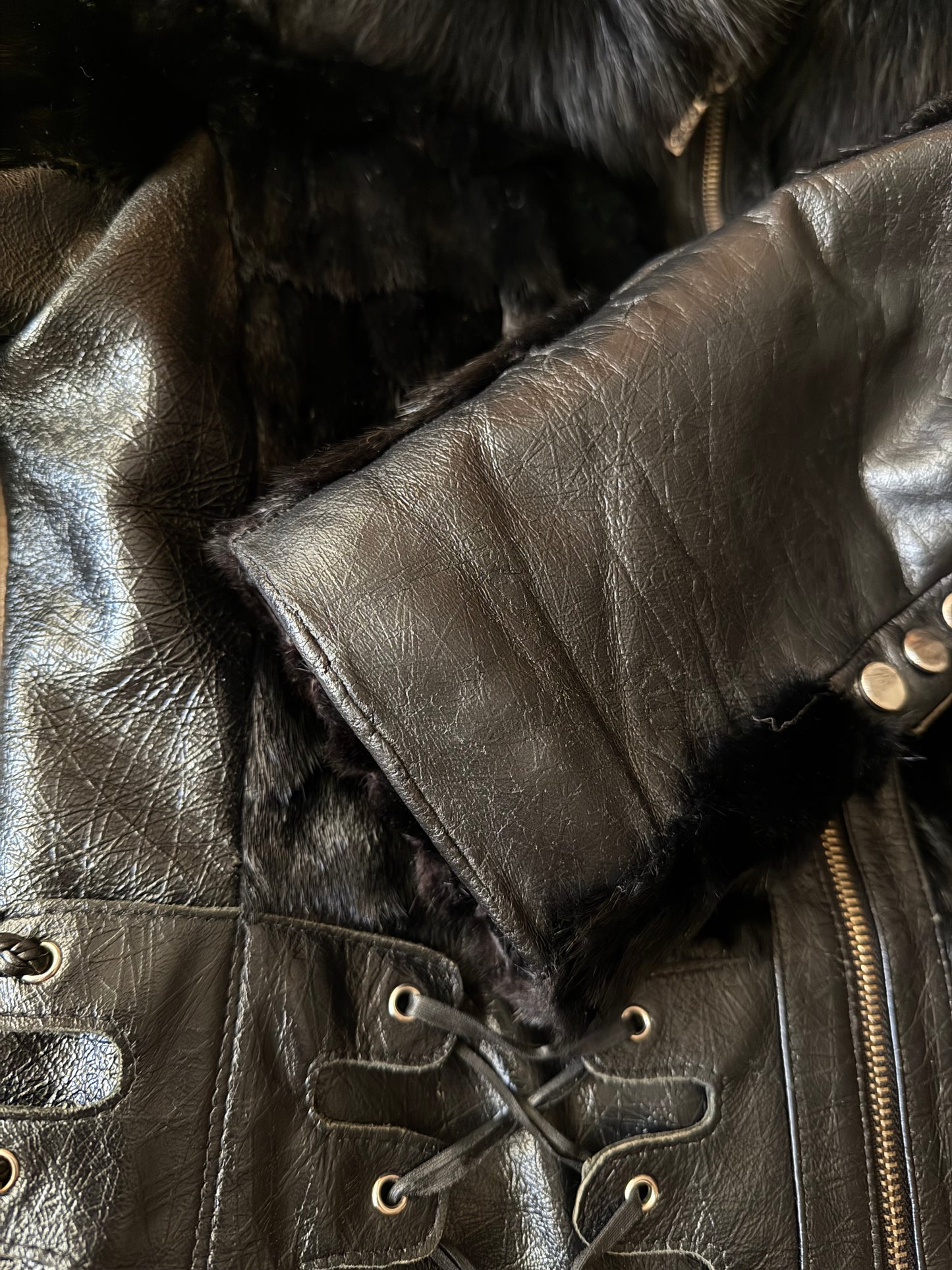 Vintage Leather & Real Fur Lace-Up Jacket TWINKLING GLOBAL