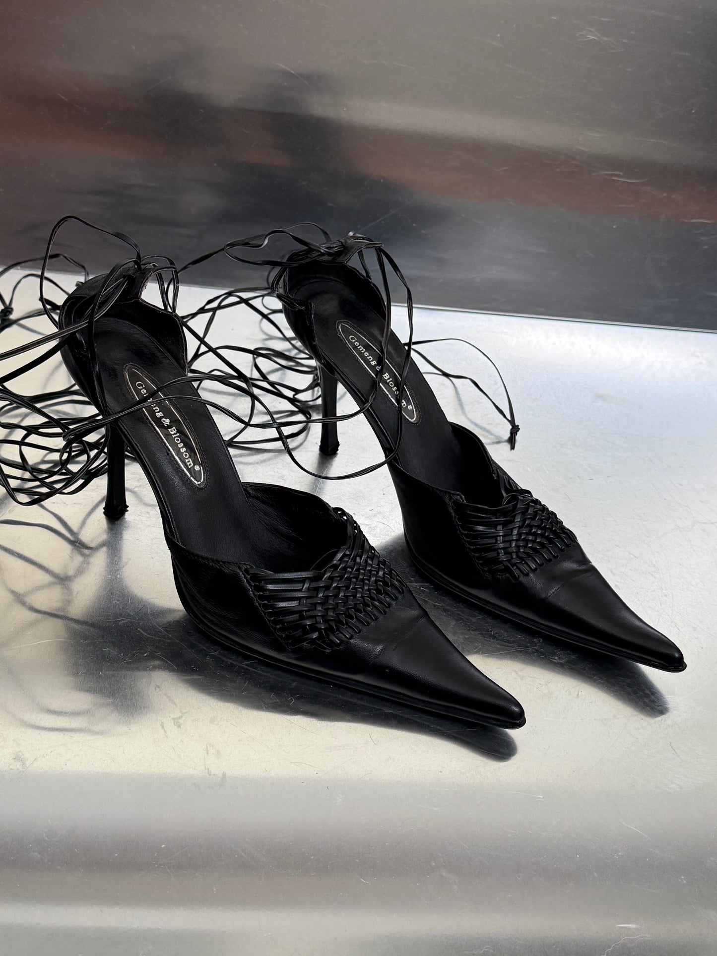 Vintage Black Leather Heels with Lace-Up Straps  Twinkling
