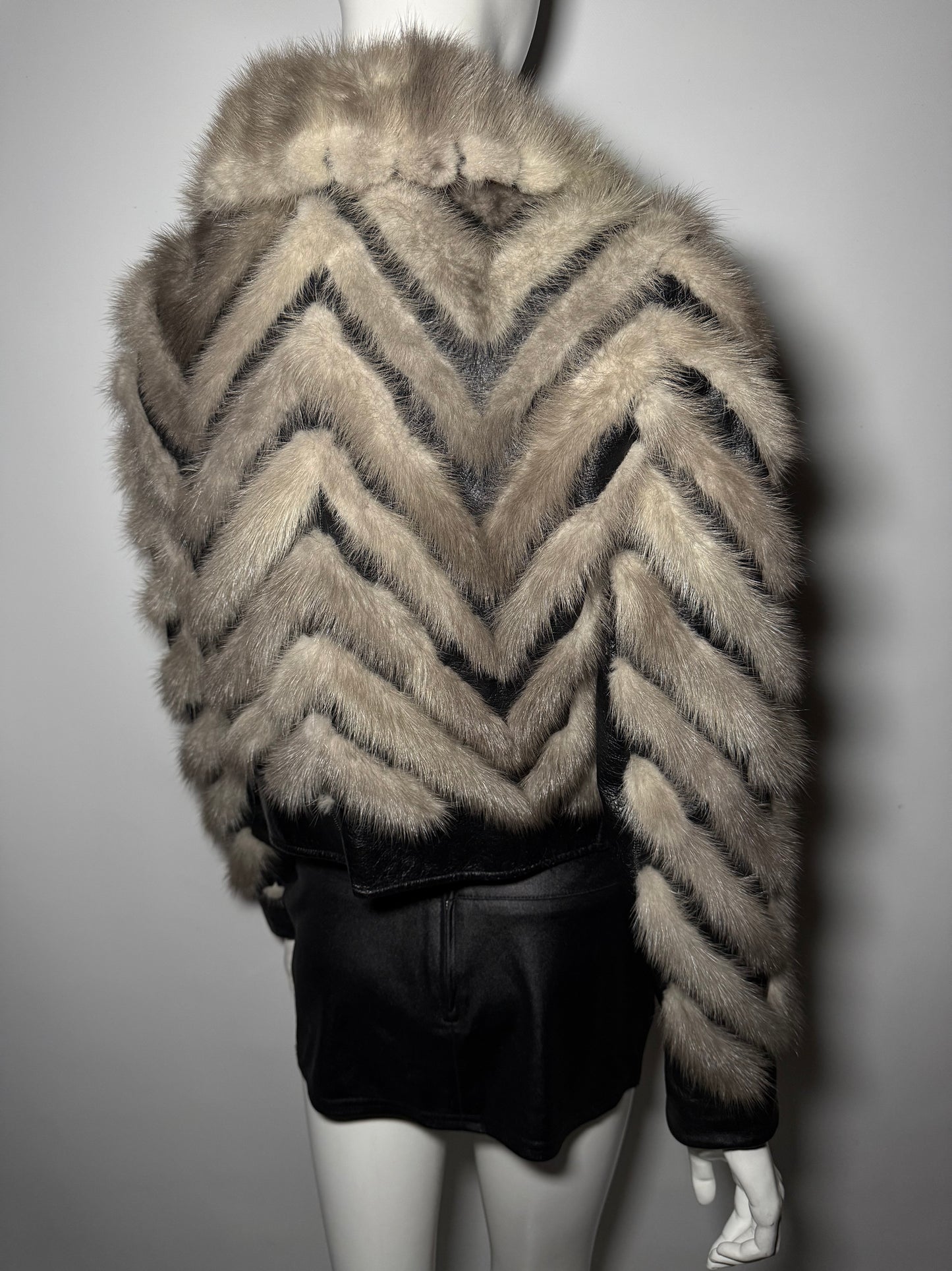 Vintage leather jacket with natural fur Twinkling Global