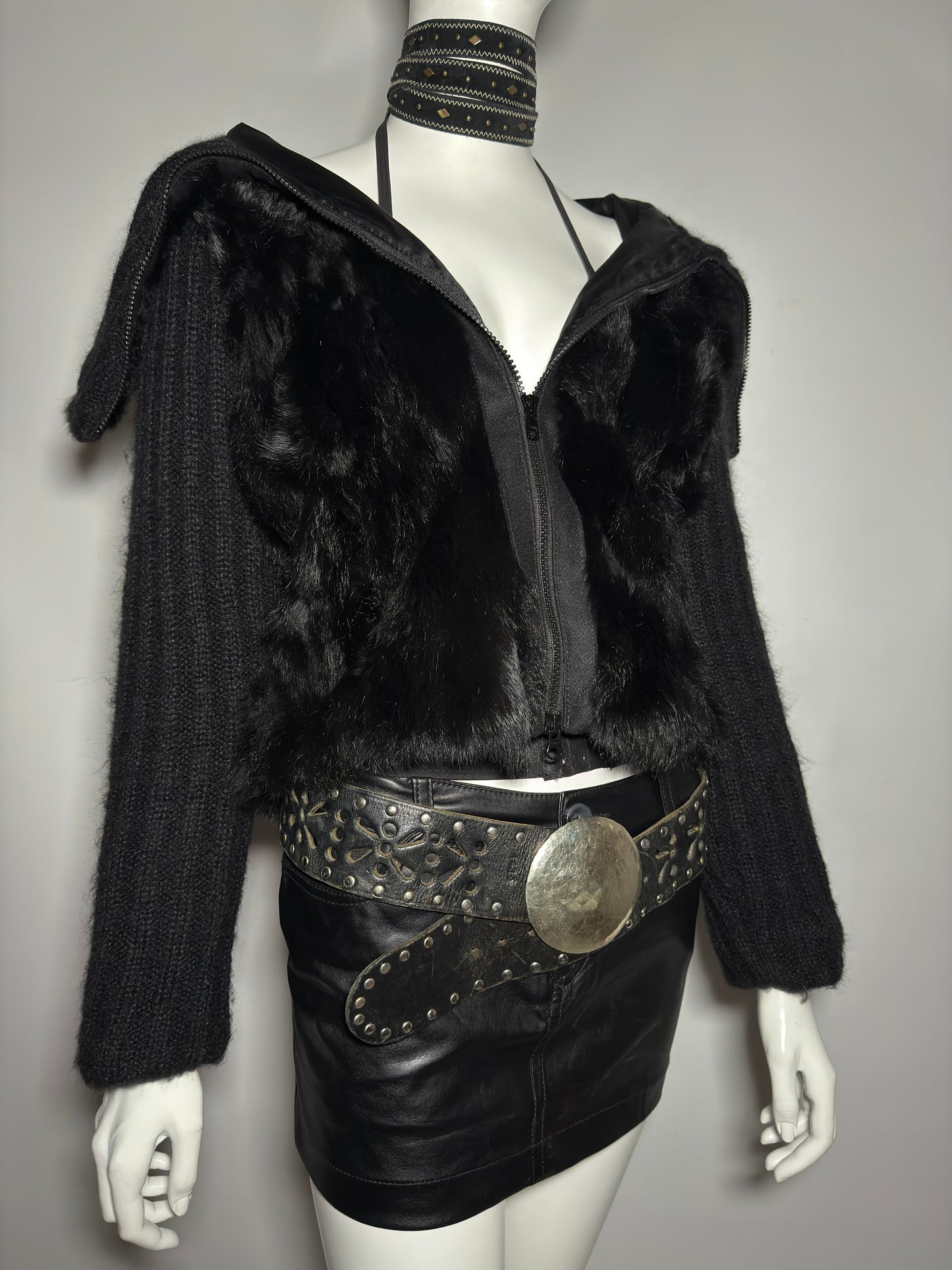 Vintage jacket with natural fur details  - TWINKLING GLOBAL