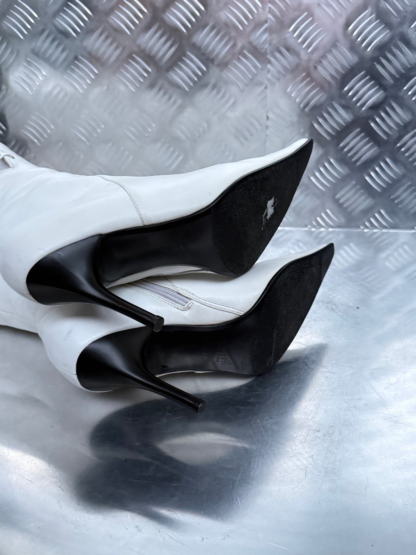 Vintage Italy White Leather Lace-Up Heeled Boots TWINKLING GLOBAL