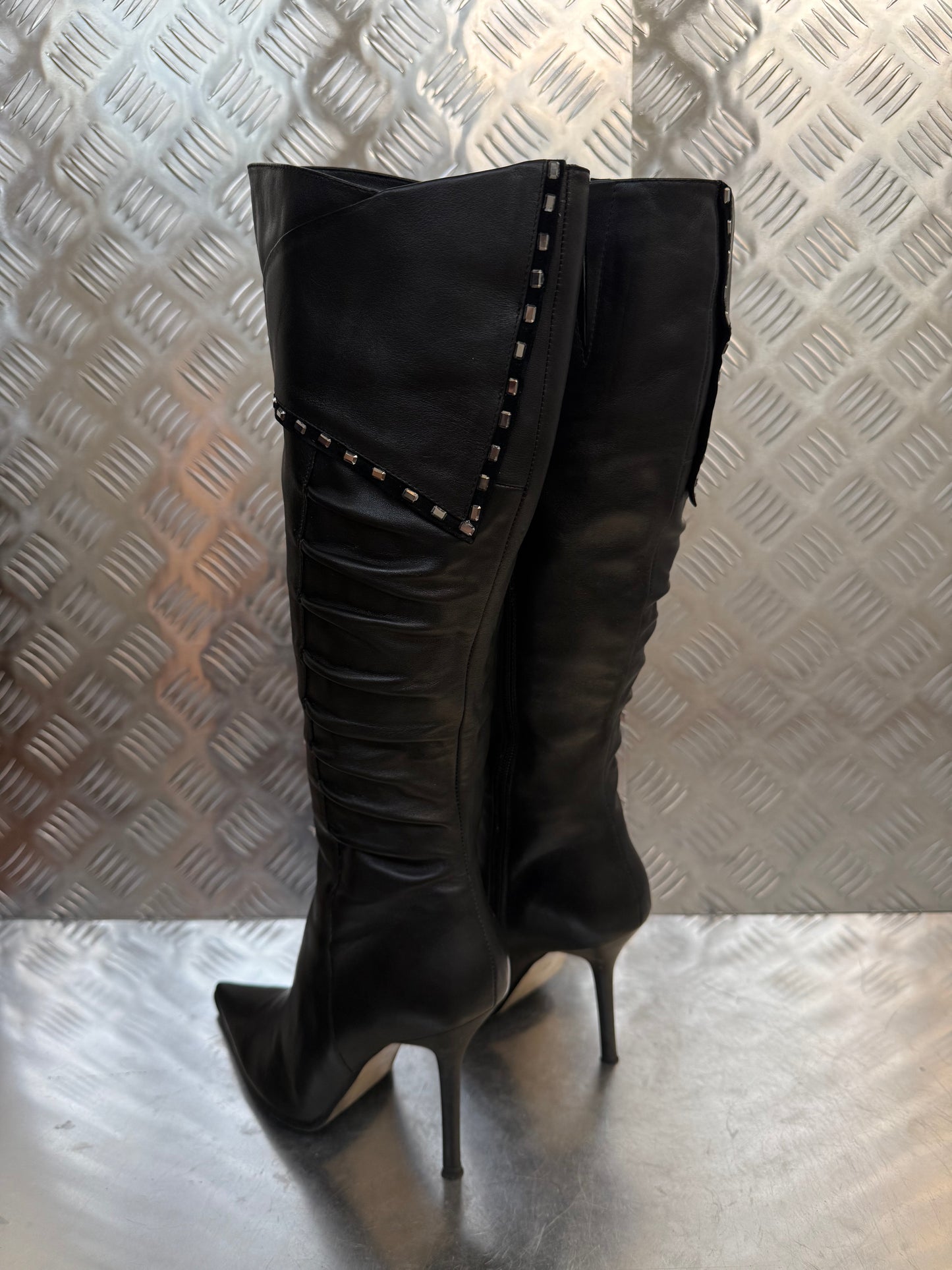 Vintage pointed-toe leather high-heel boots Twinkling Global
