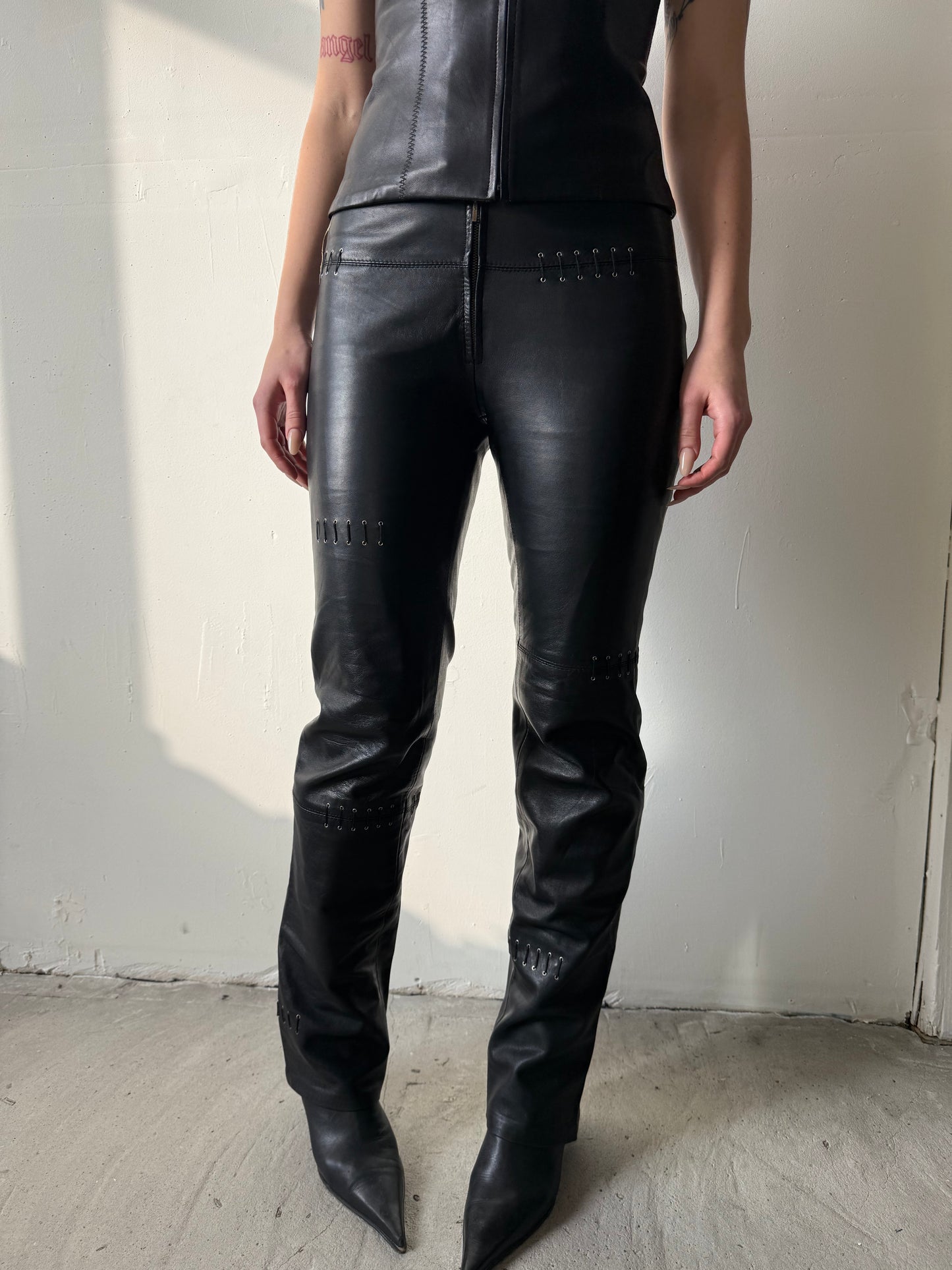 Vintage leather pants TWINKLING GLOBAL