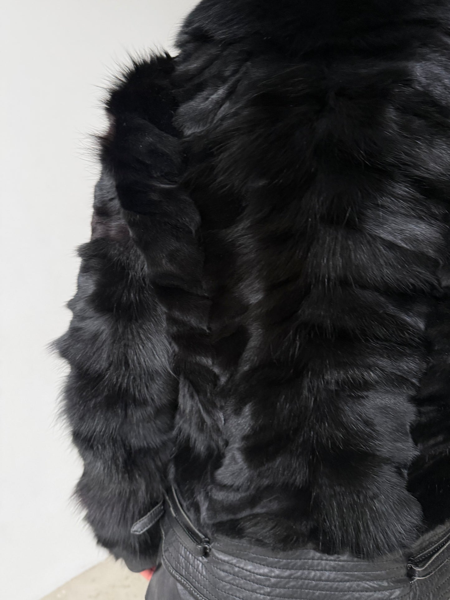 Vintage leather jacket with real fur – TWINKLING GLOBAL