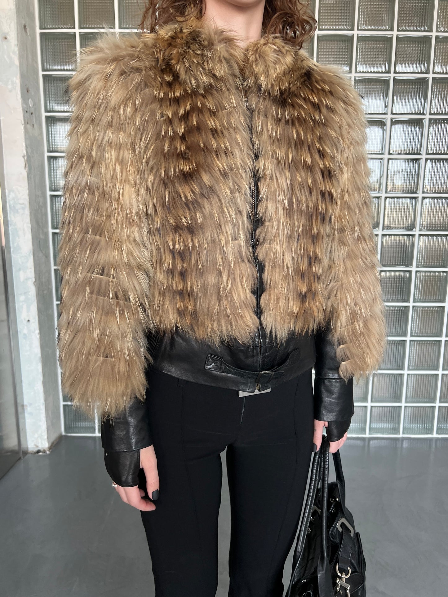 Vintage leather jacket with natural fur Twinkling Global