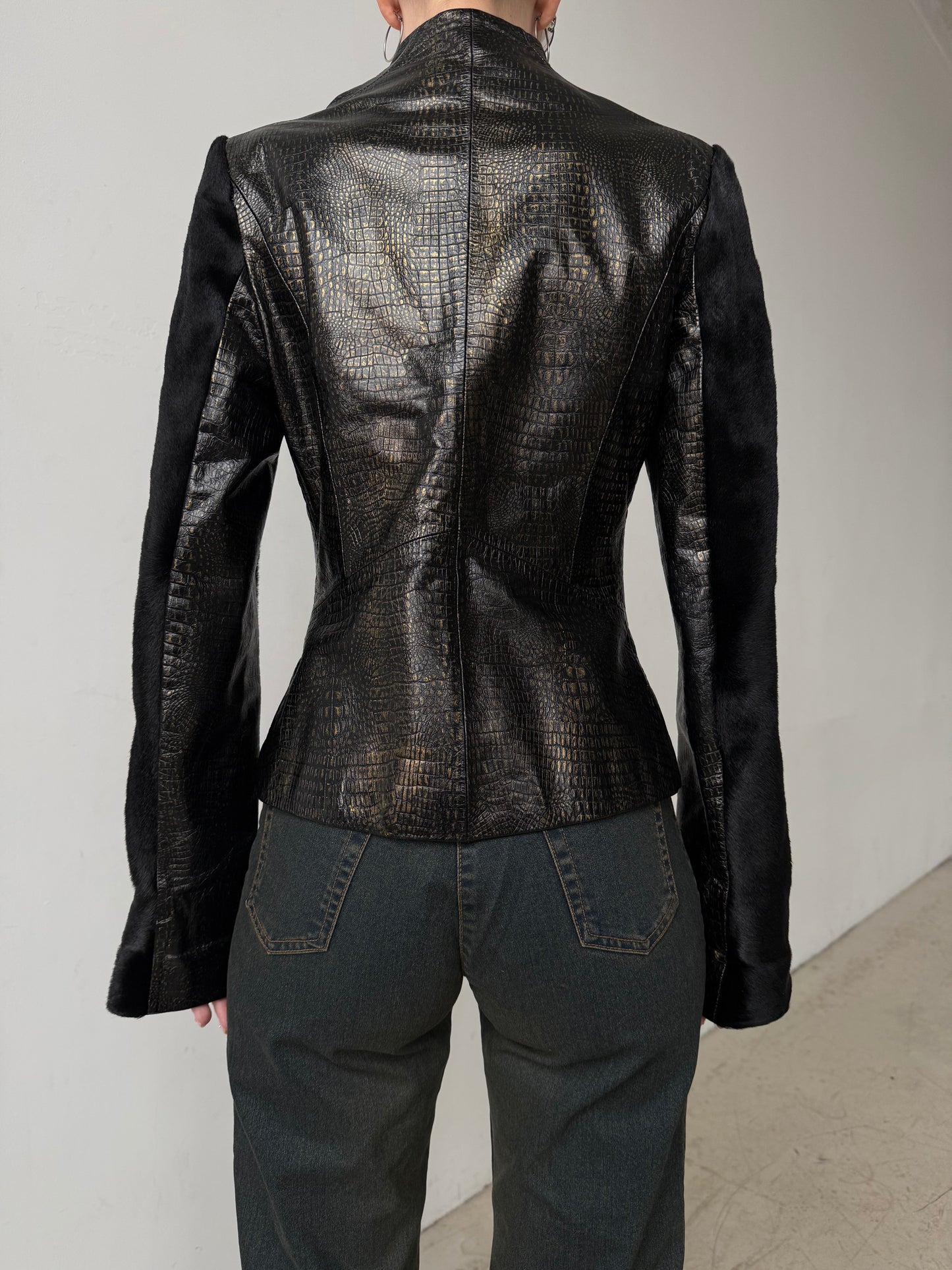 Vintage fitted leather jacket with pony fur TWINKLING GLOBAL