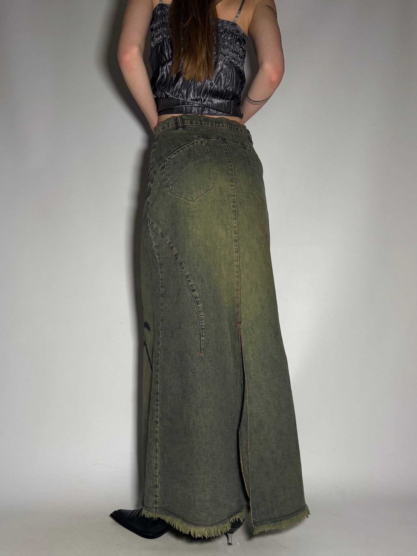 Vintage Maxi Denim Skirt with Flower Print and Contrast Stitching TWINKLING