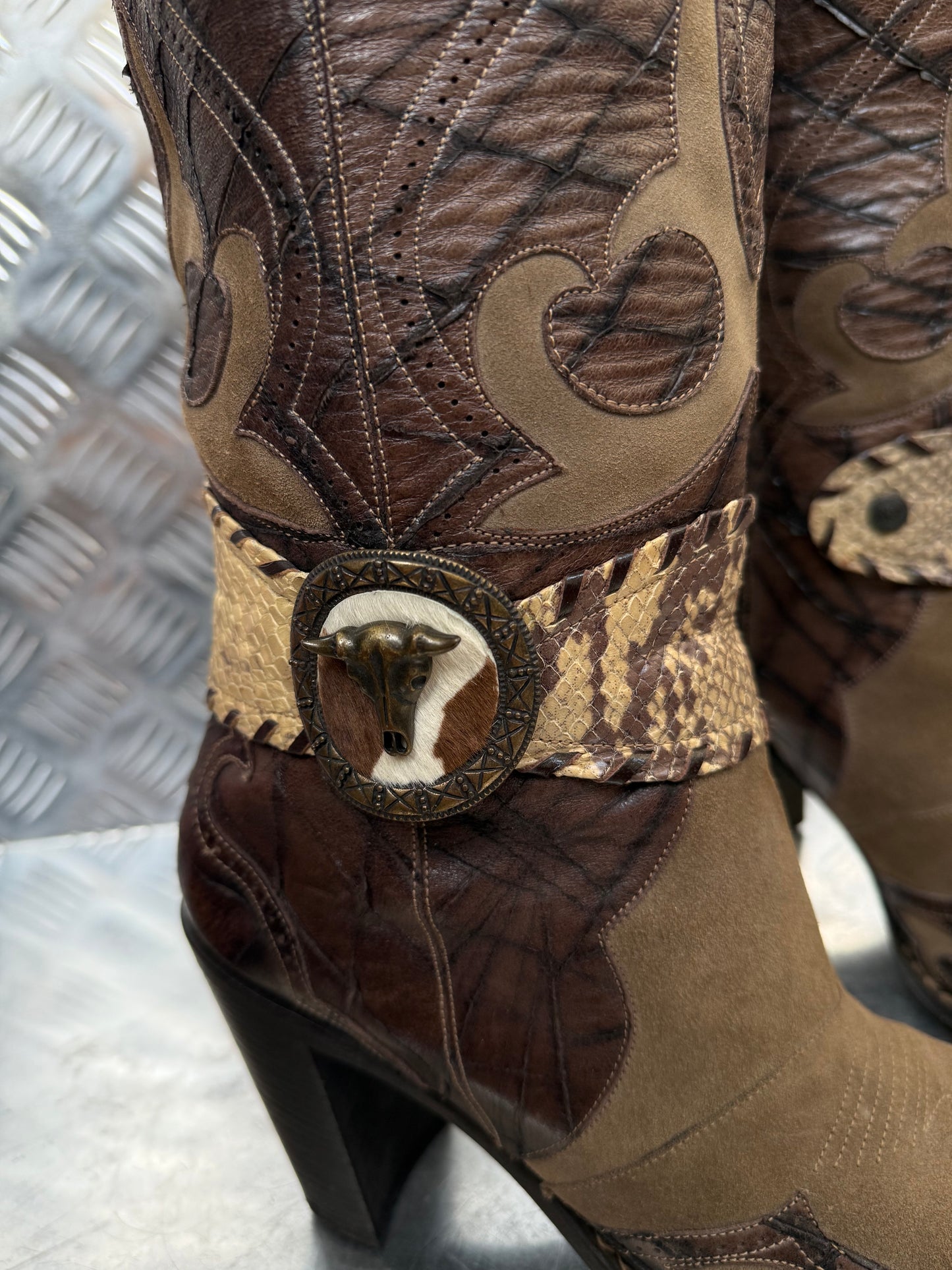 Vintage Italian leather cowboy boots TWINKLING GLOBAL