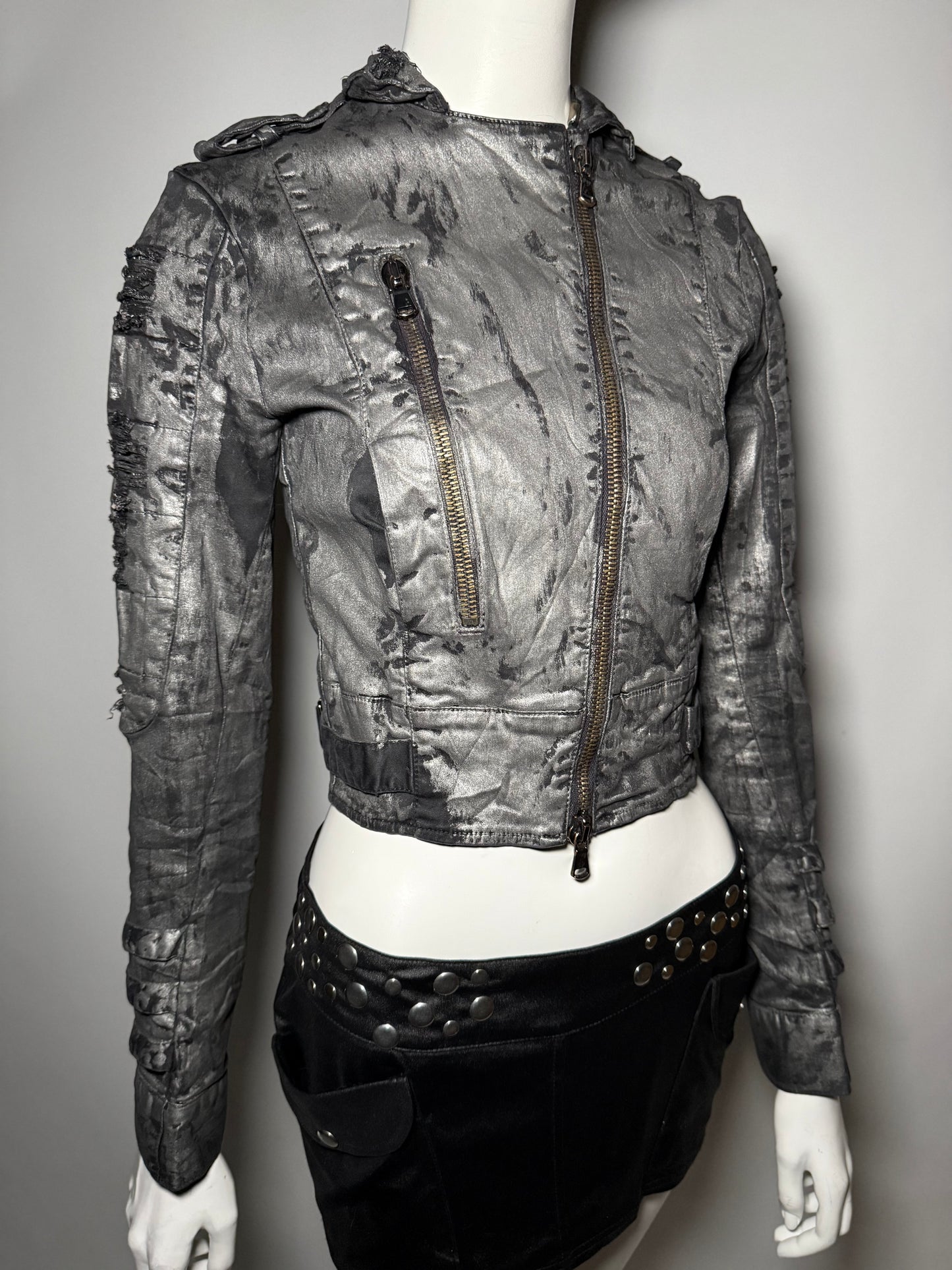 Vintage Italian Einstein prog&prod distressed denim jacket with asymmetric design Twinkling Global