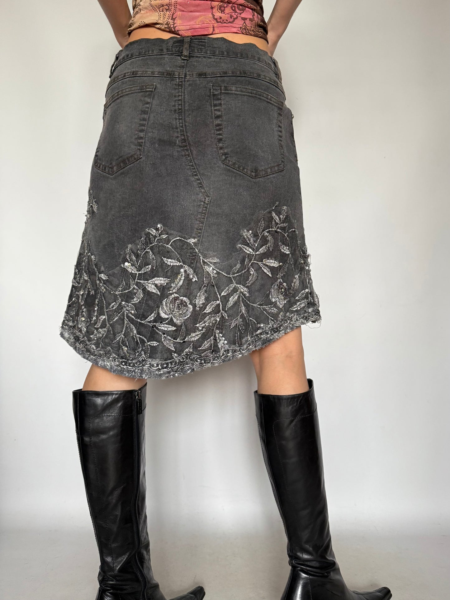 Vintage Grey Embroidered Midi Skirt – Twinkling Global