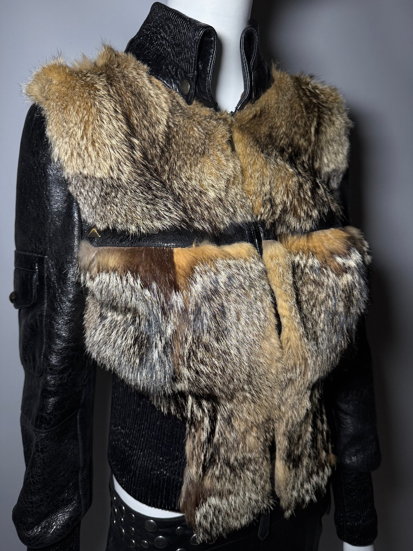 Vintage leather jacket with genuine fur Twinkling Global
