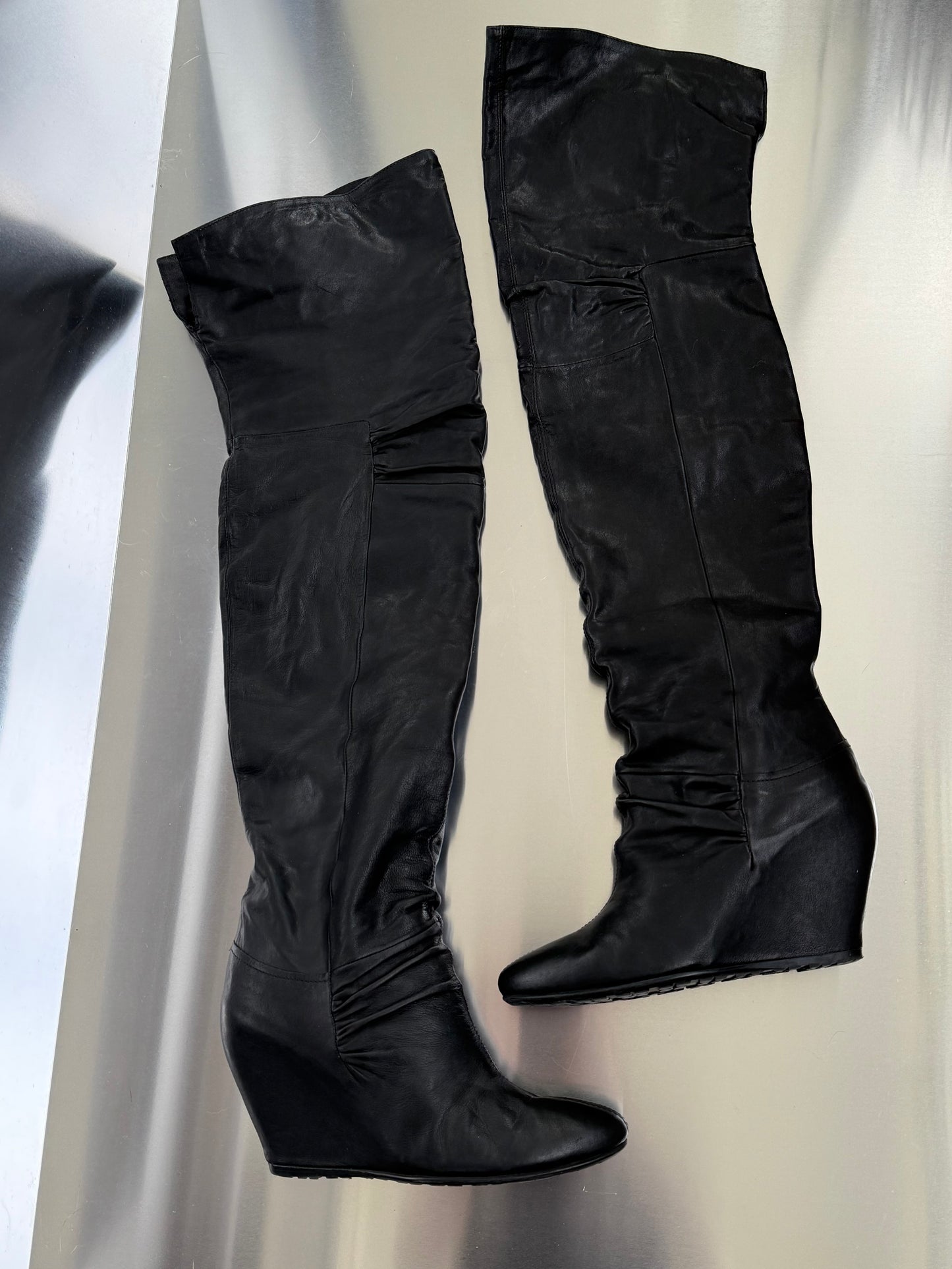 Vintage leather platform thigh-high boots - TWINKLING GLOBAL