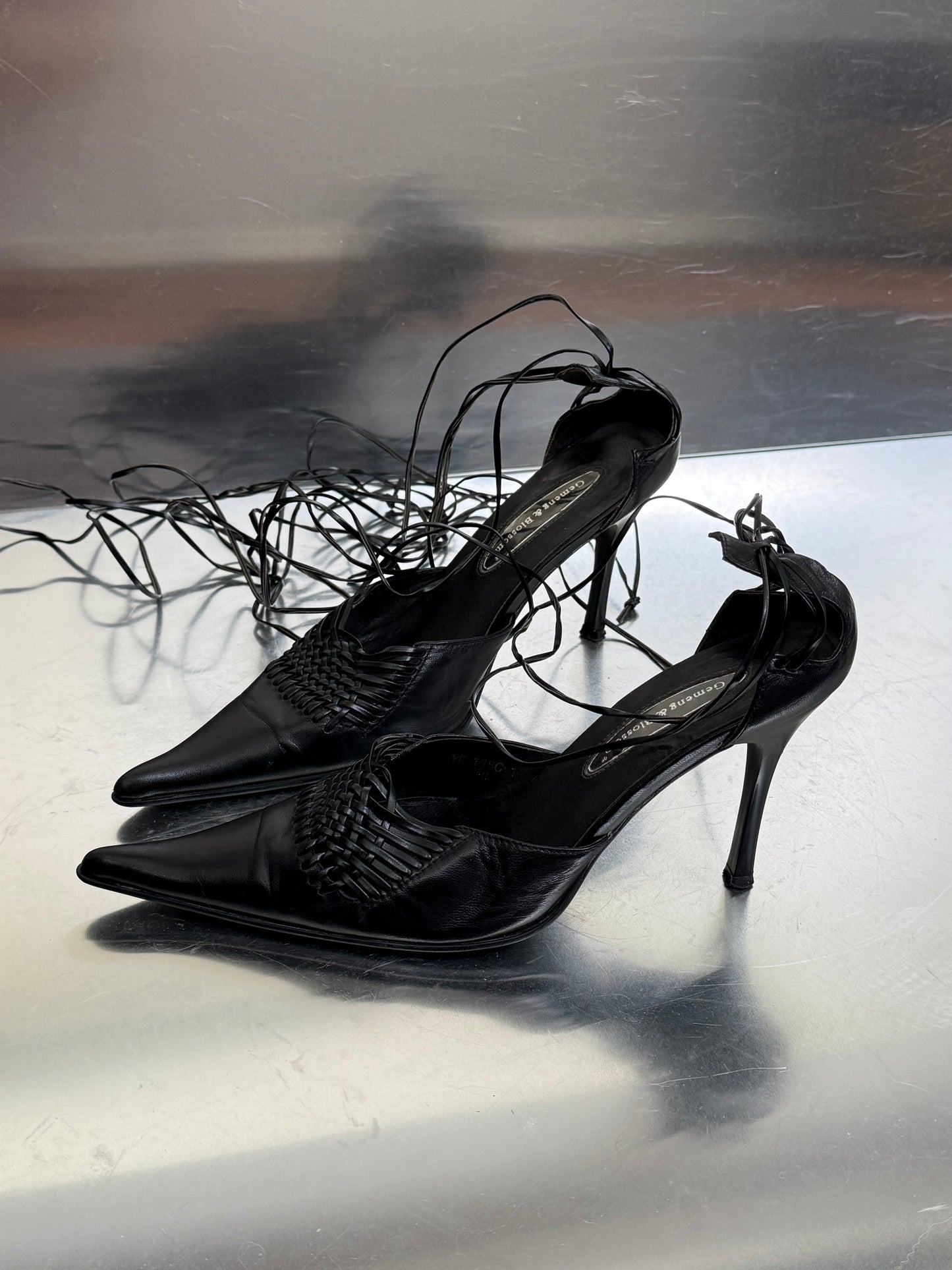 Vintage Black Leather Heels with Lace-Up Straps  Twinkling
