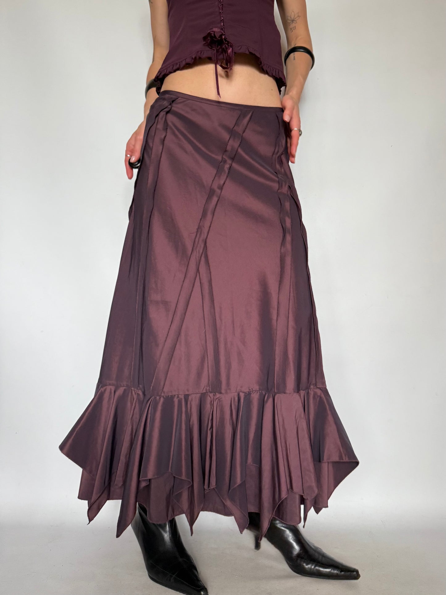 Vintage Plum Ruffle Hem Maxi Skirt – Twinkling Global
