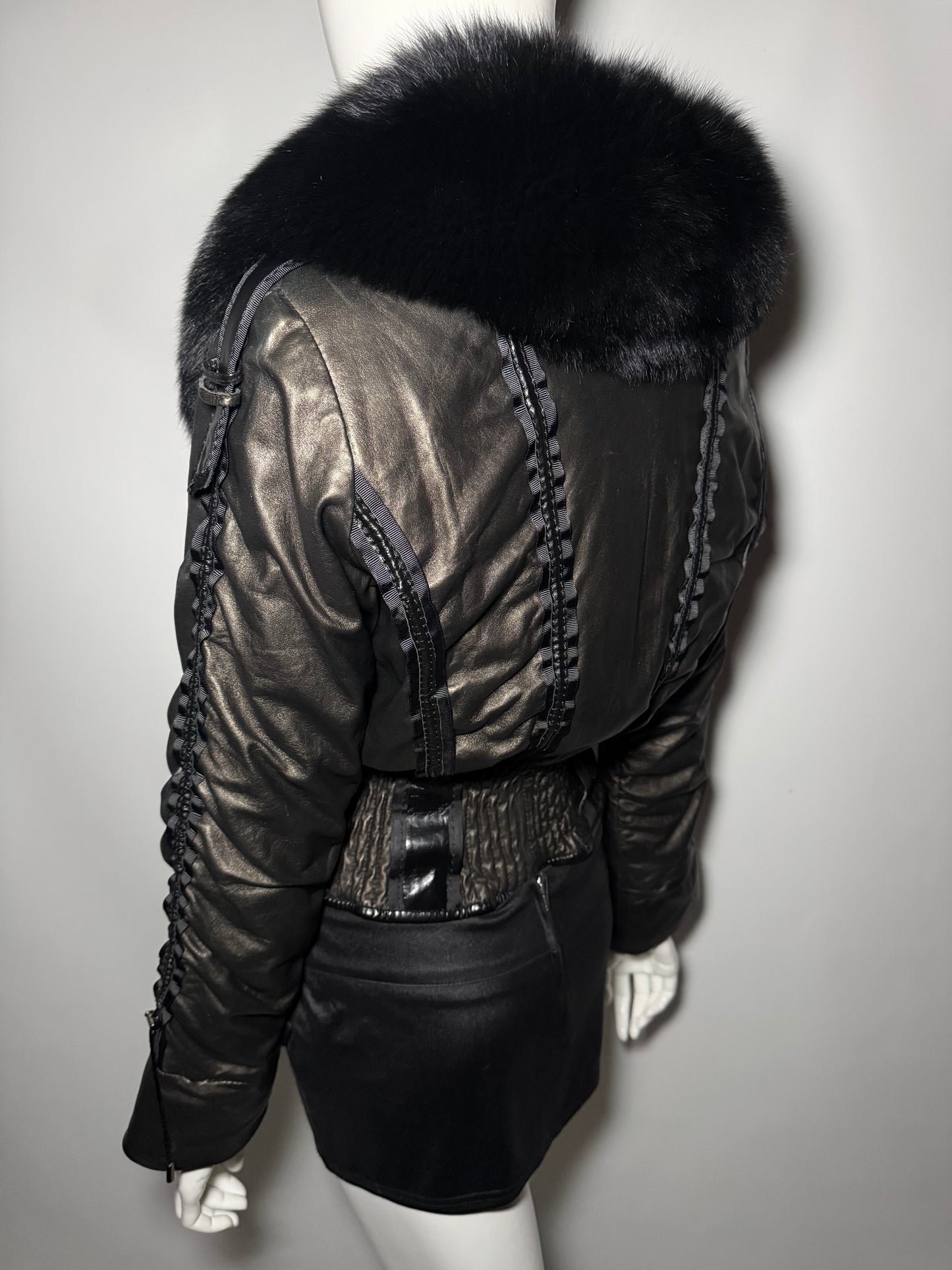 VINTAGE LEATHER JACKET WITH REAL FUR — TWINKLING GLOBAL