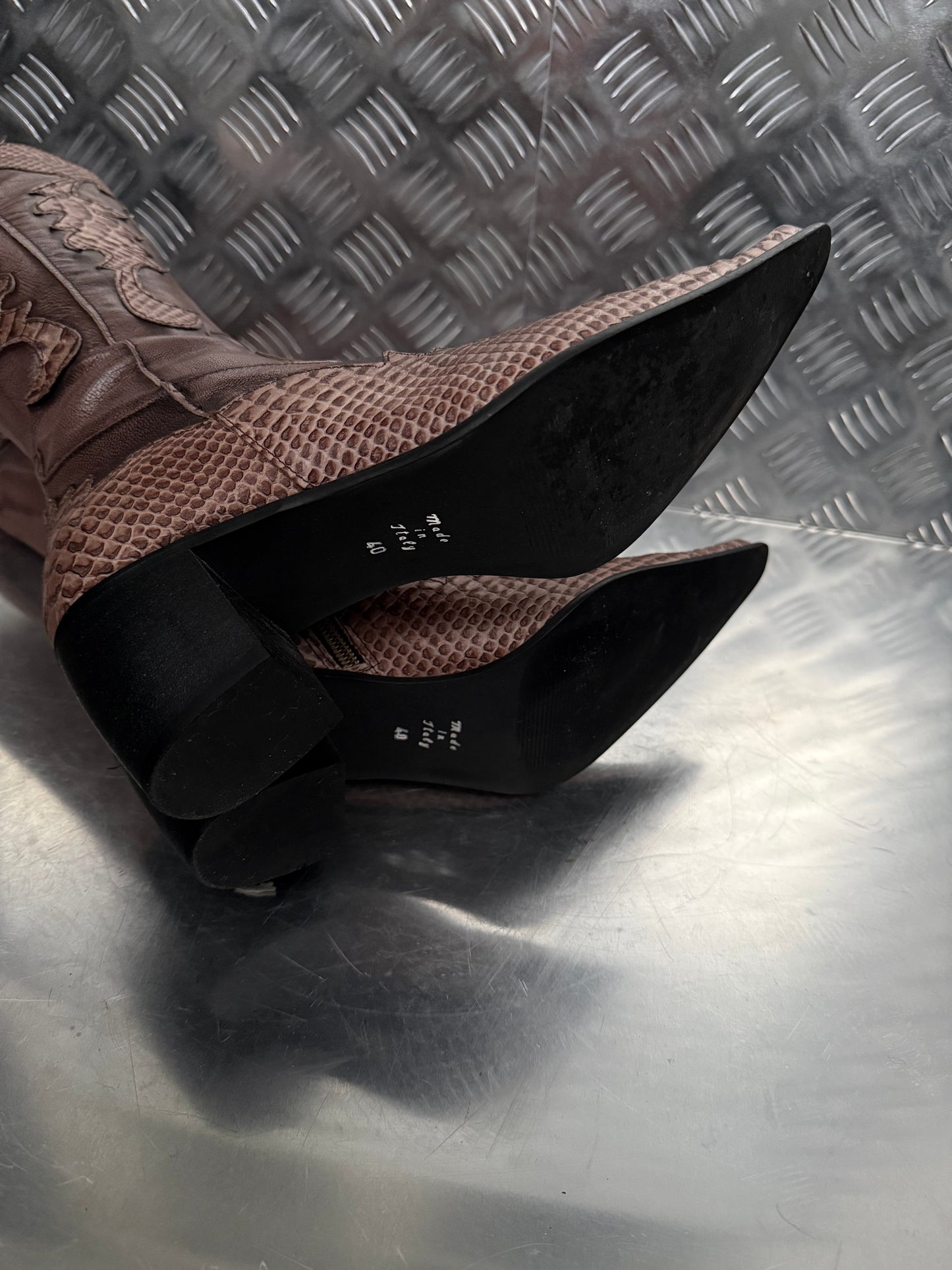 Vintage Italian leather cowboy boots TWINKLING GLOBAL