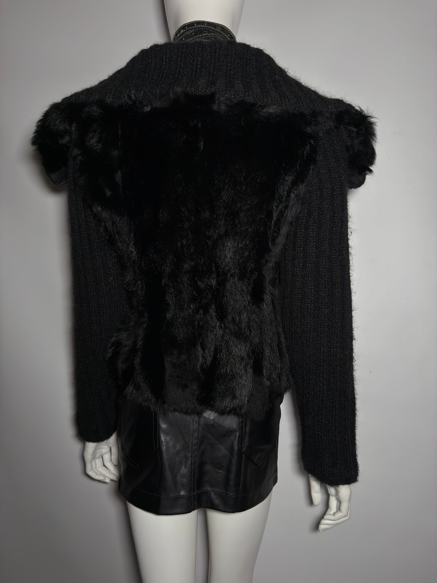 Vintage jacket with natural fur details  - TWINKLING GLOBAL
